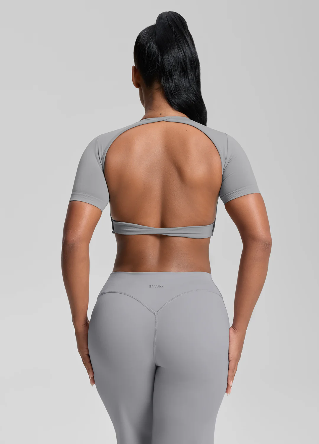 Ultrasculpt Crew Neckline Backless Removable Bra Cups Seamless Crop Top - Image 3