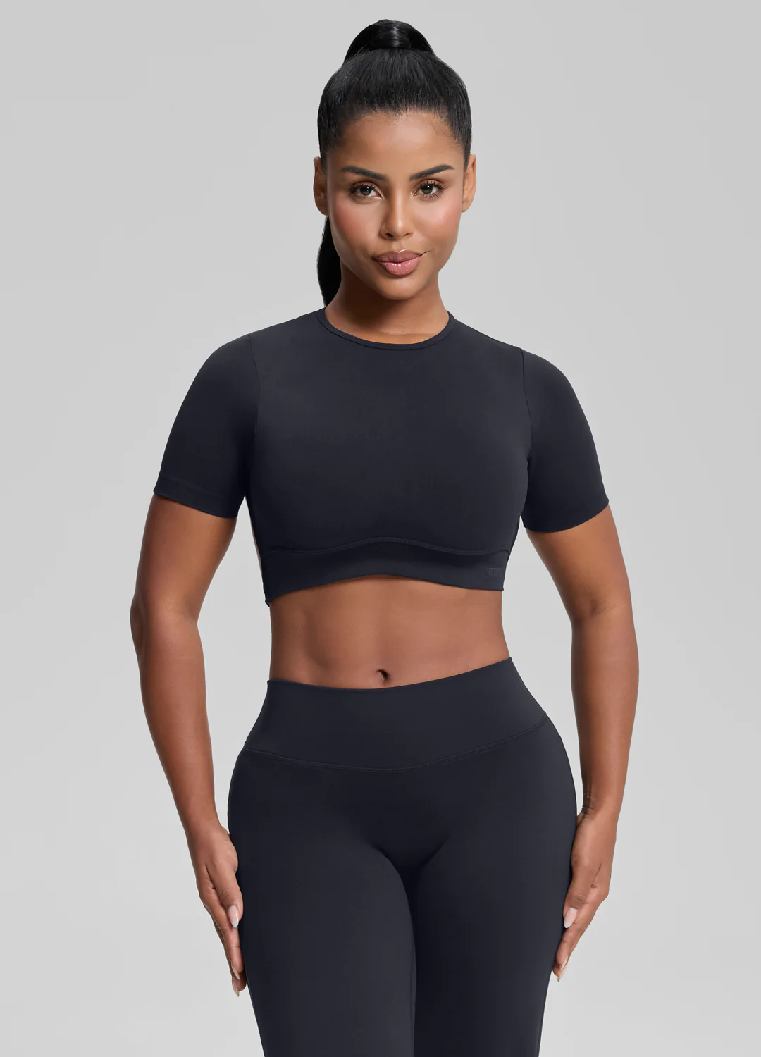 Ultrasculpt Crew Neckline Backless Removable Bra Cups Seamless Crop Top - Image 4