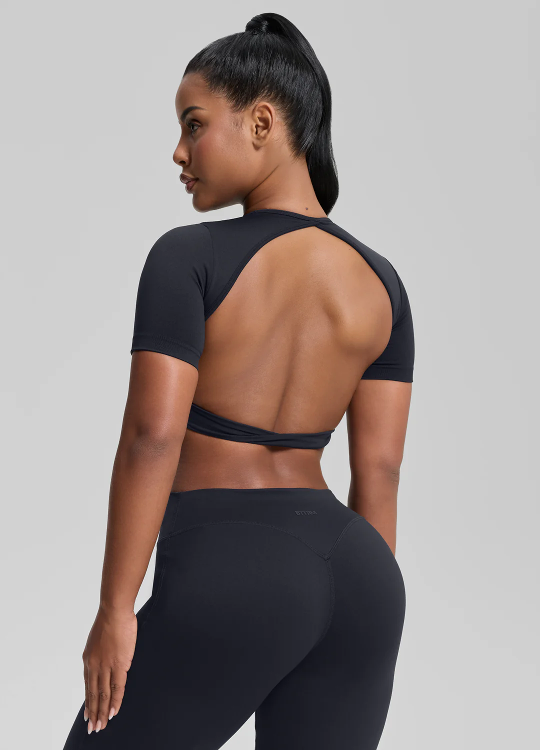 Ultrasculpt Crew Neckline Backless Removable Bra Cups Seamless Crop Top - Image 6