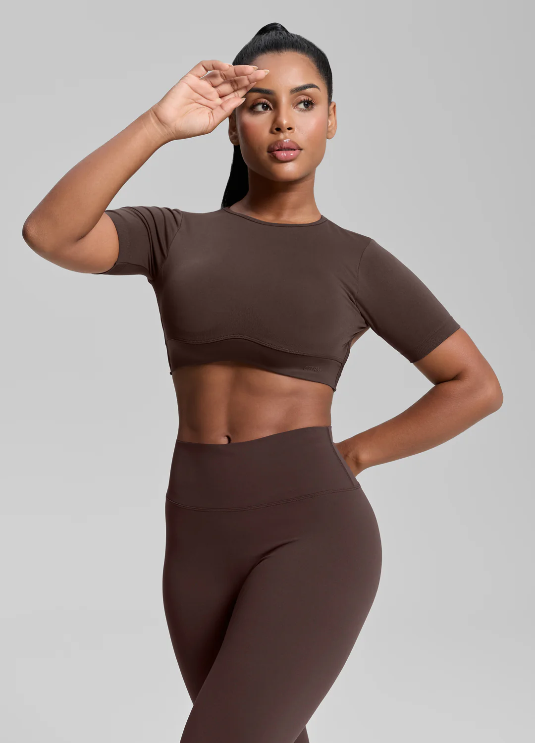 Ultrasculpt Crew Neckline Backless Removable Bra Cups Seamless Crop Top - Image 4