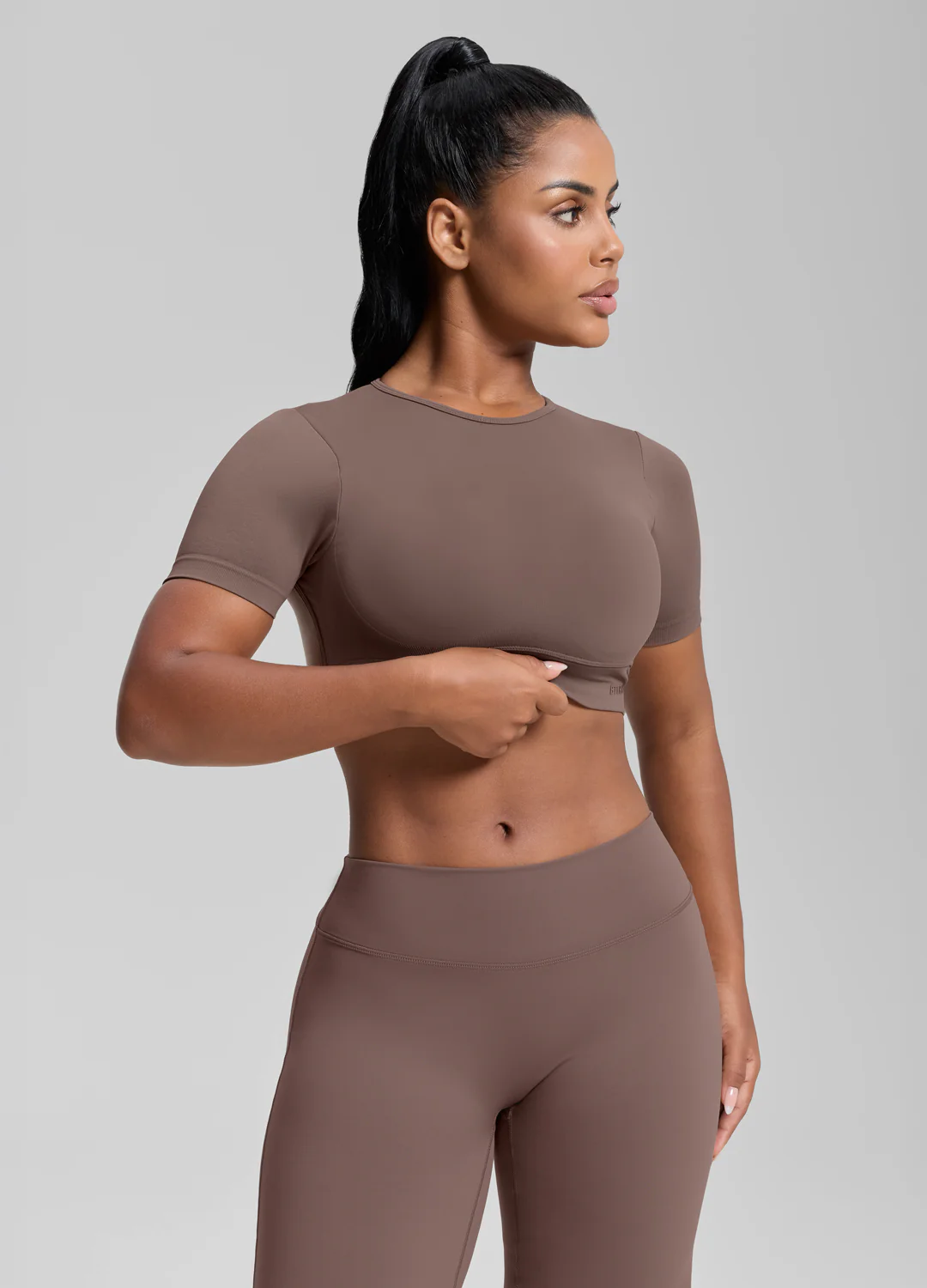 Ultrasculpt Crew Neckline Backless Removable Bra Cups Seamless Crop Top - Image 4