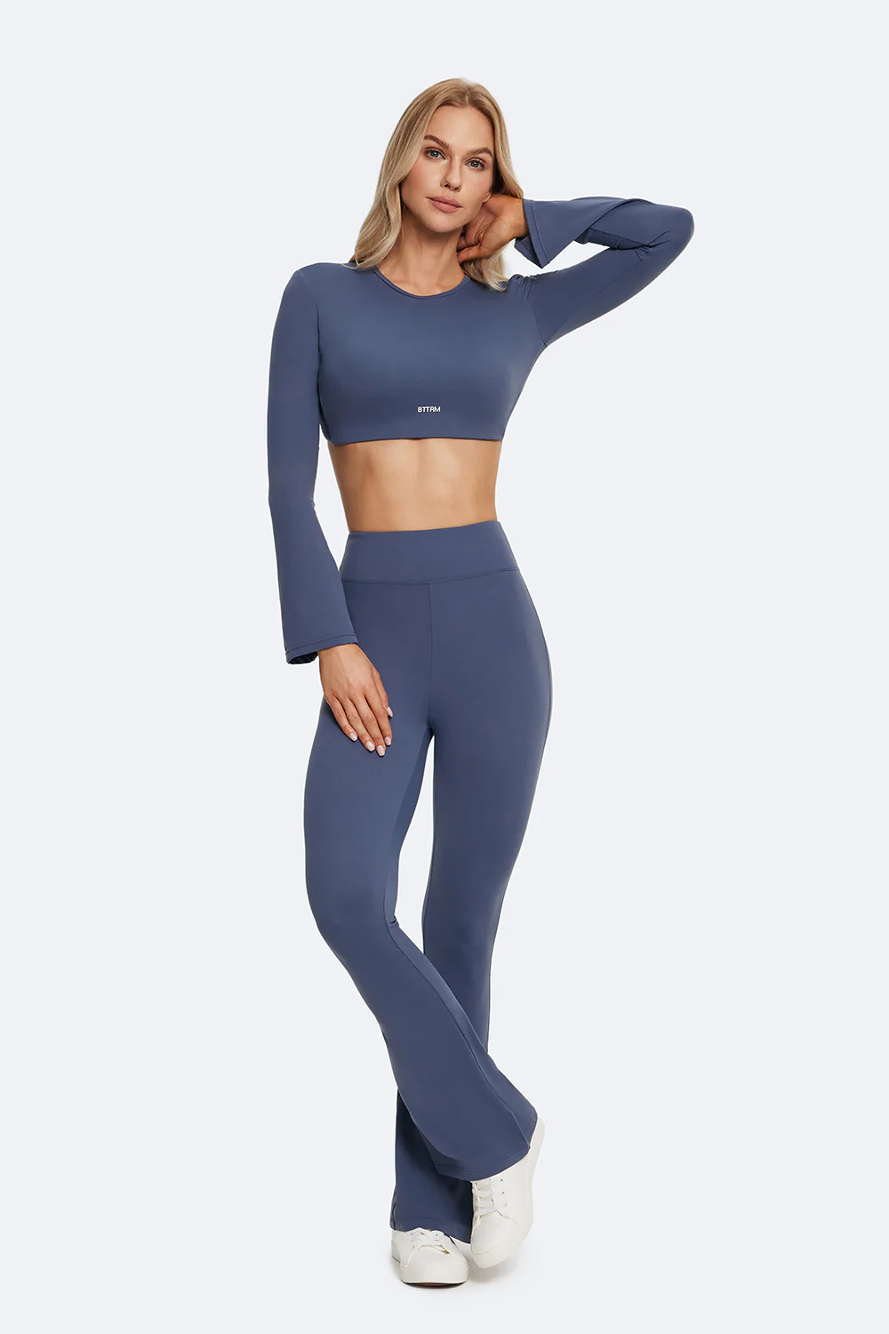 Backless Full-Sleeve Crop Top - Image 5