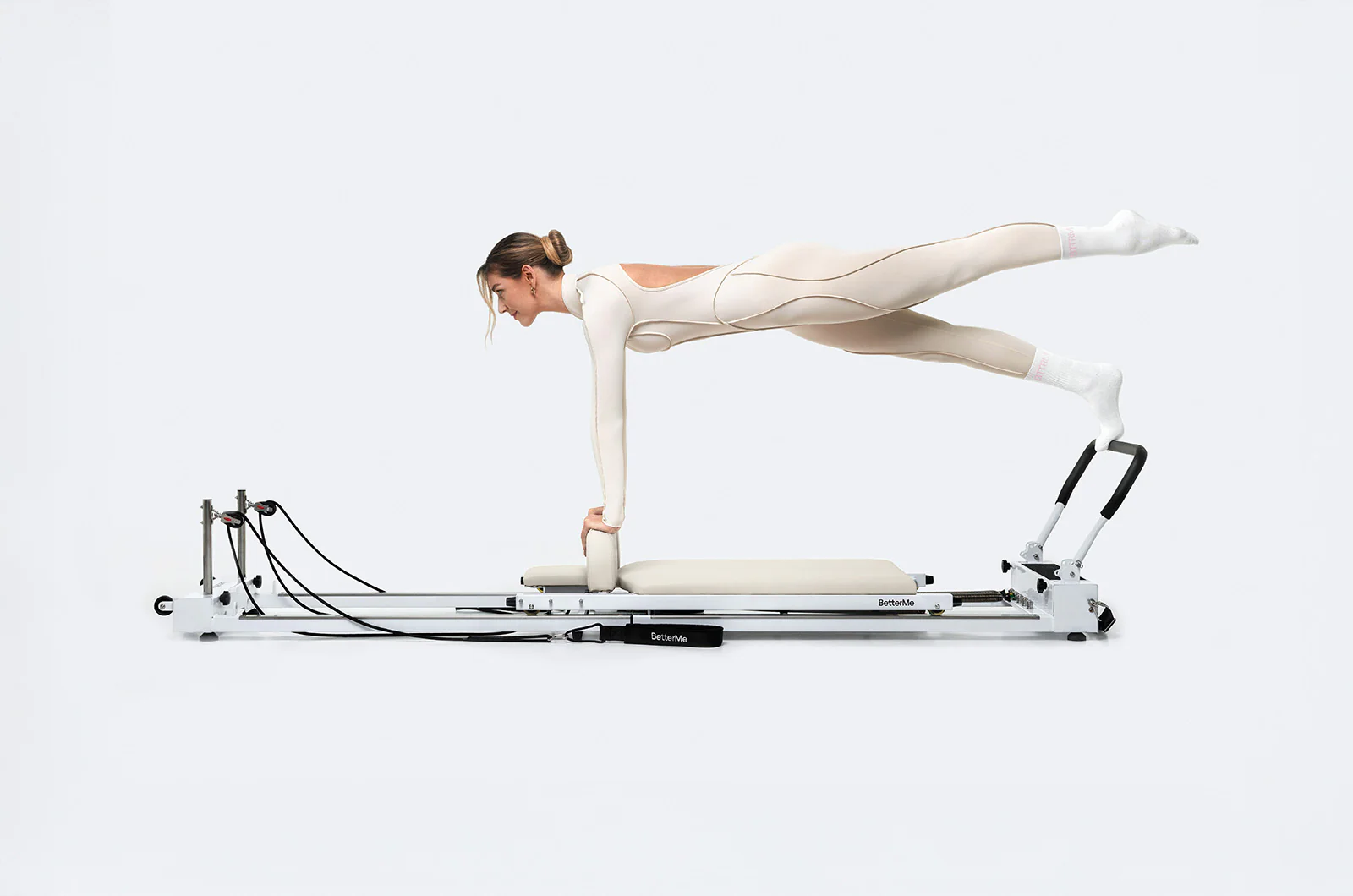 Big Pilates Reformer - Image 4