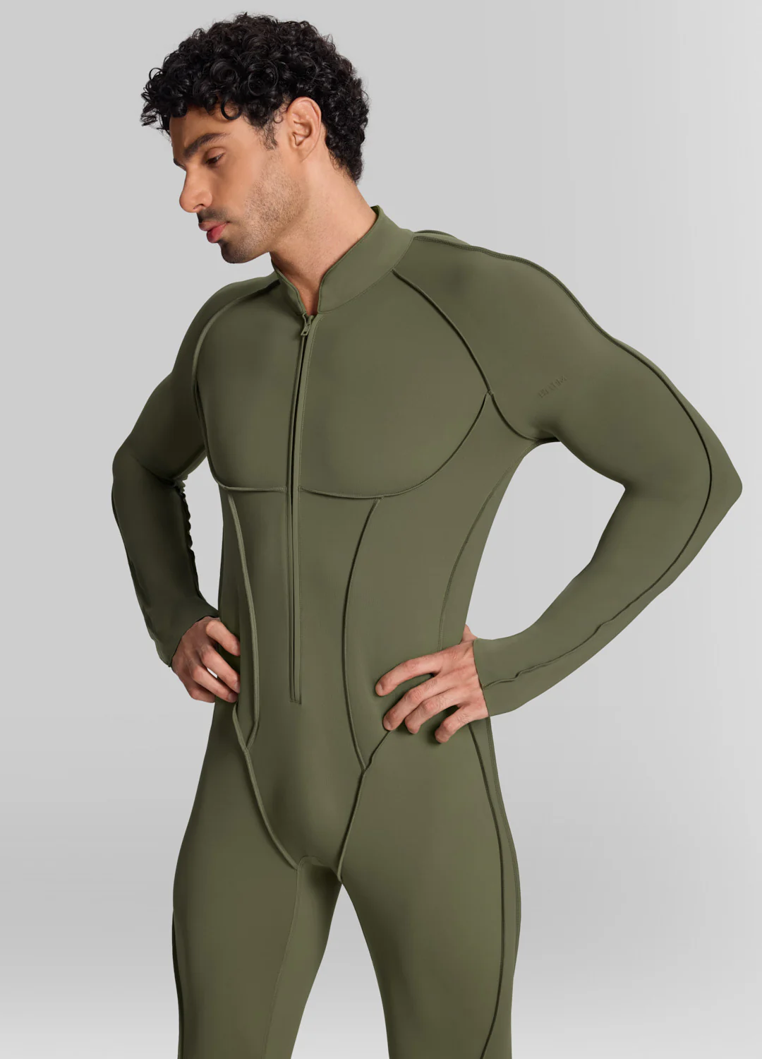 Closed-Back Herosuit - Image 2