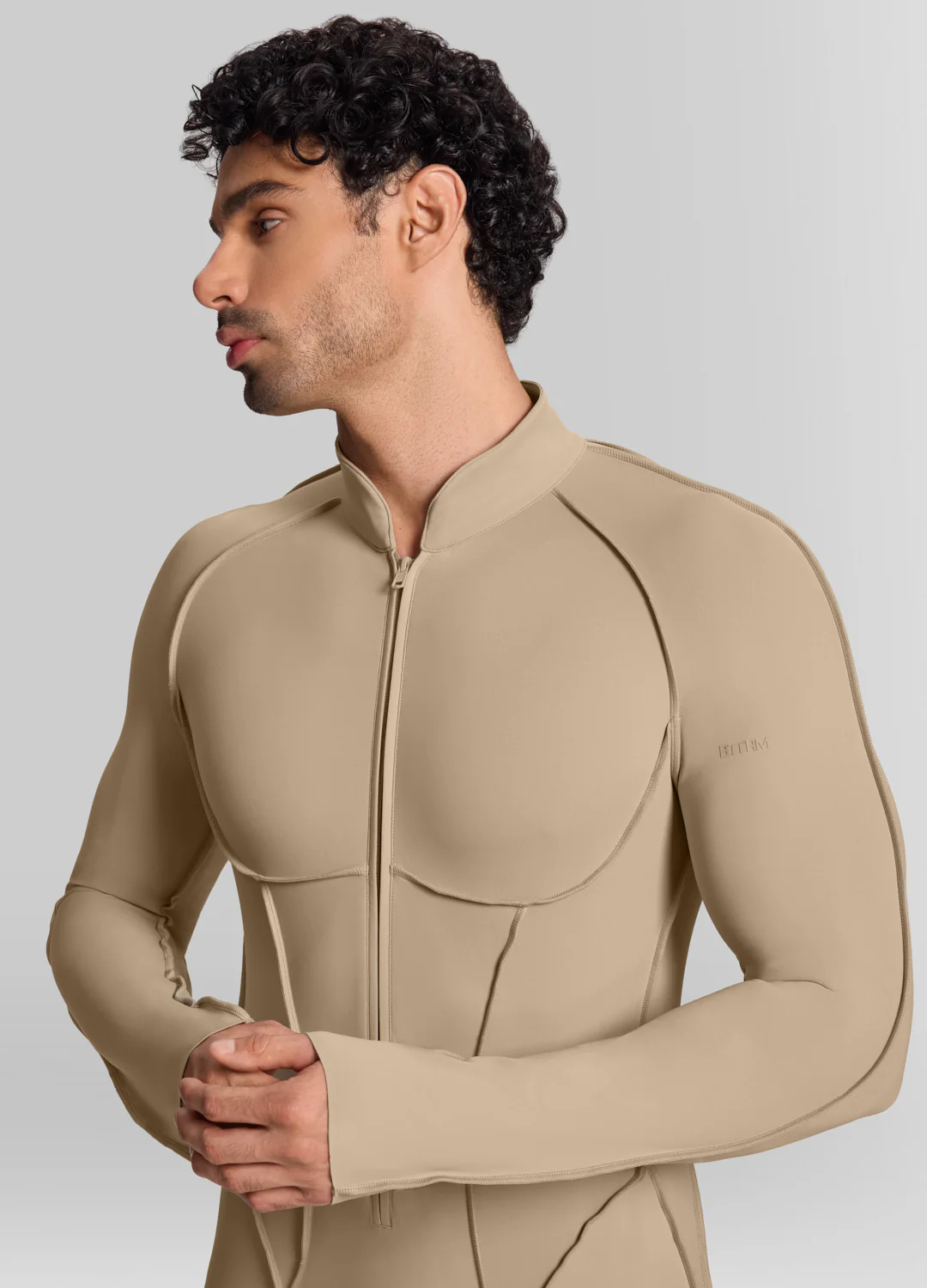 Closed-Back Herosuit - Image 4