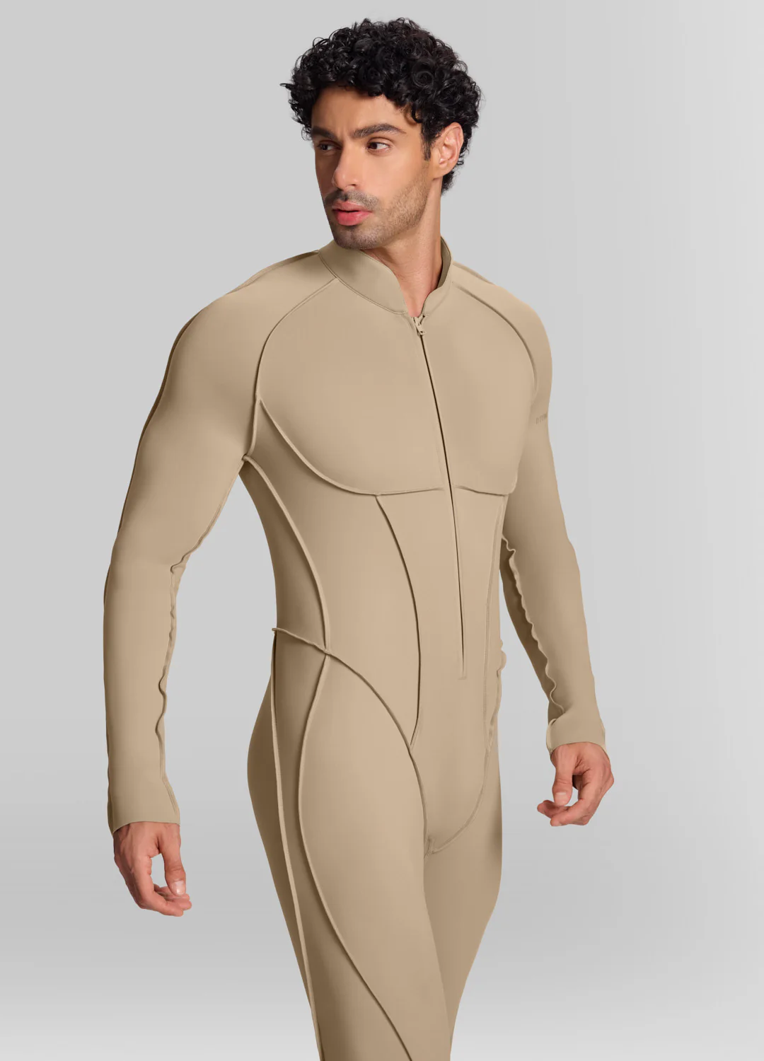 Closed-Back Herosuit - Image 6