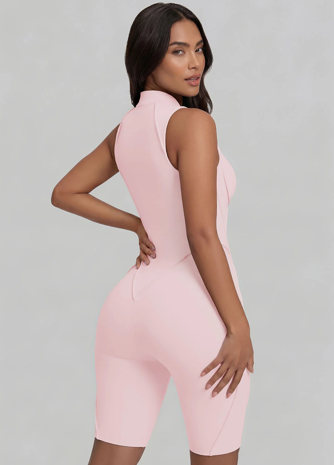 Closed-Back Sleeveless Shorts Catsuit - Image 5