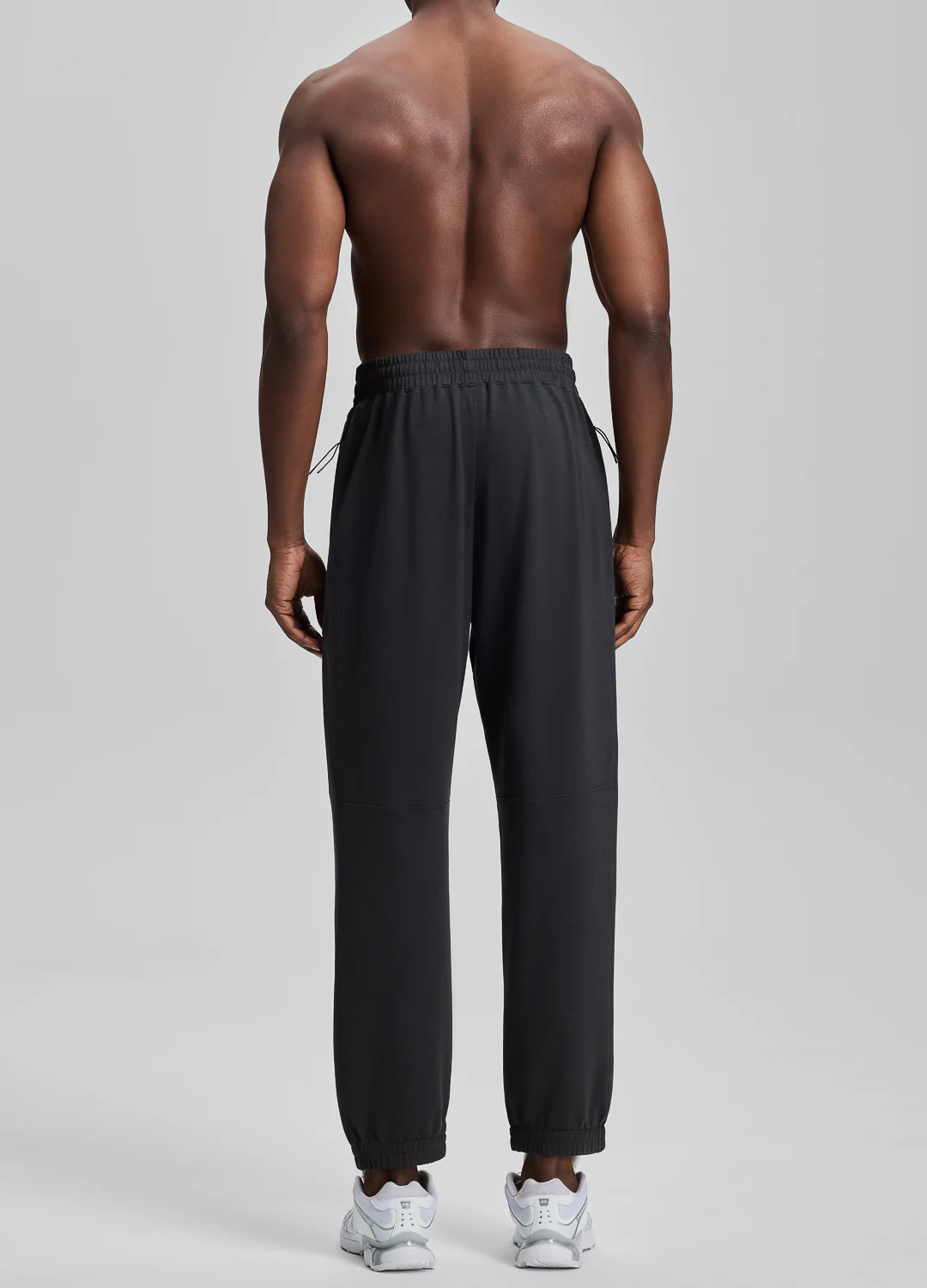 Essential Sweatpants - Image 4