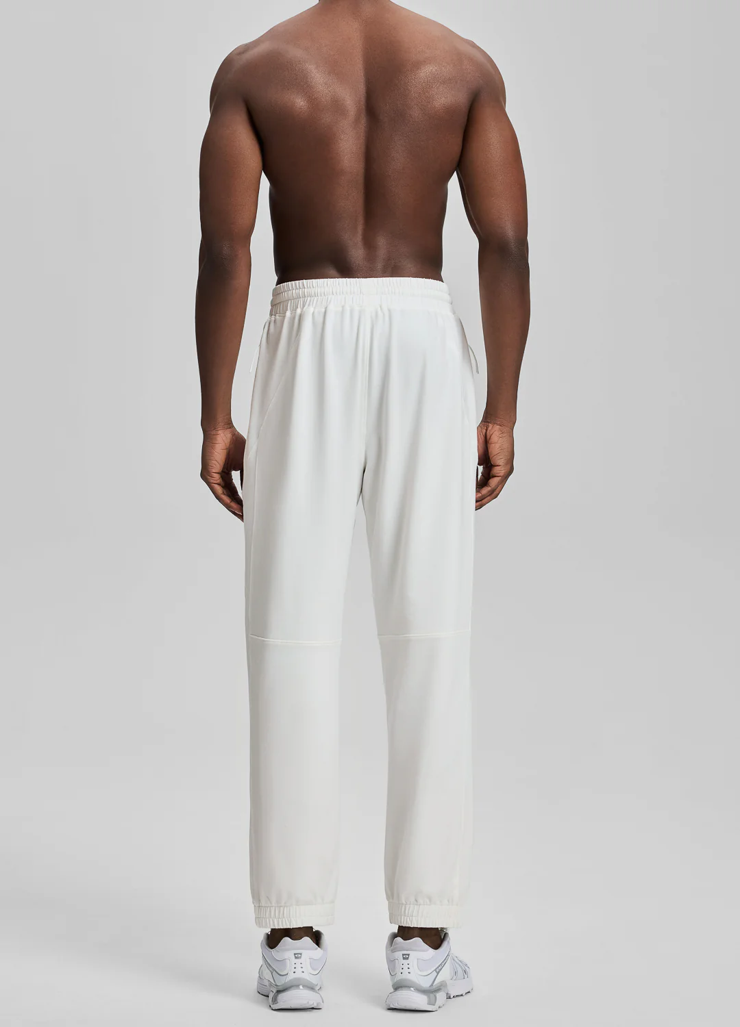 Essential Sweatpants - Image 5