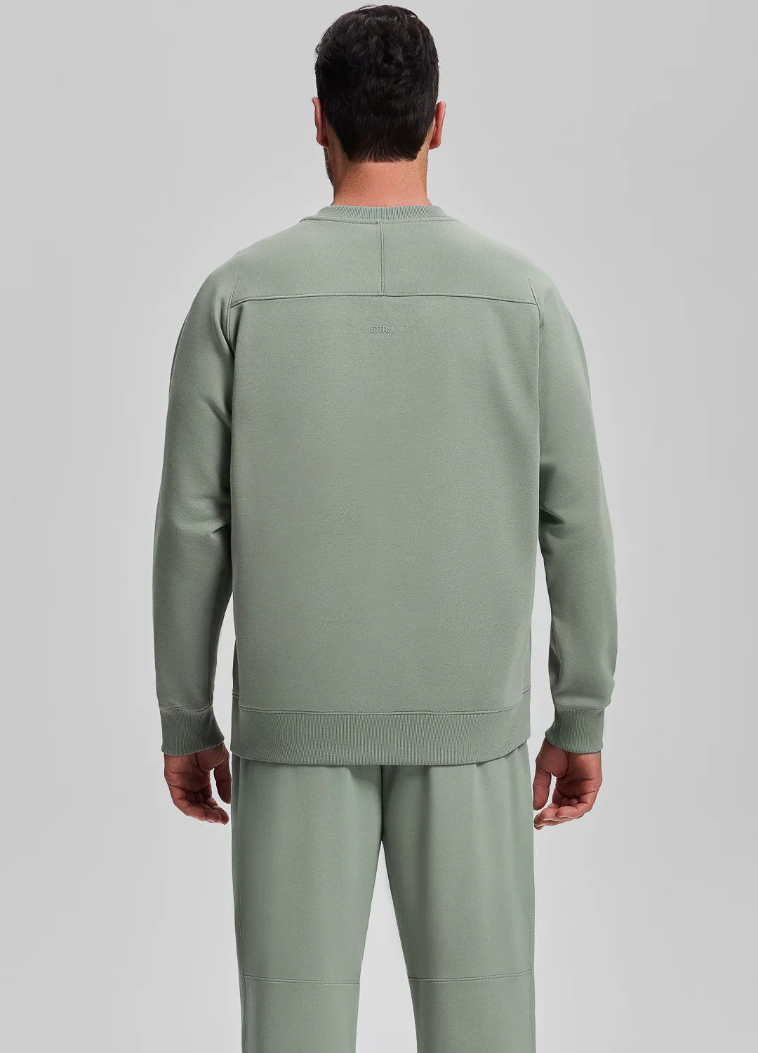Essential Sweatshirt - Image 4