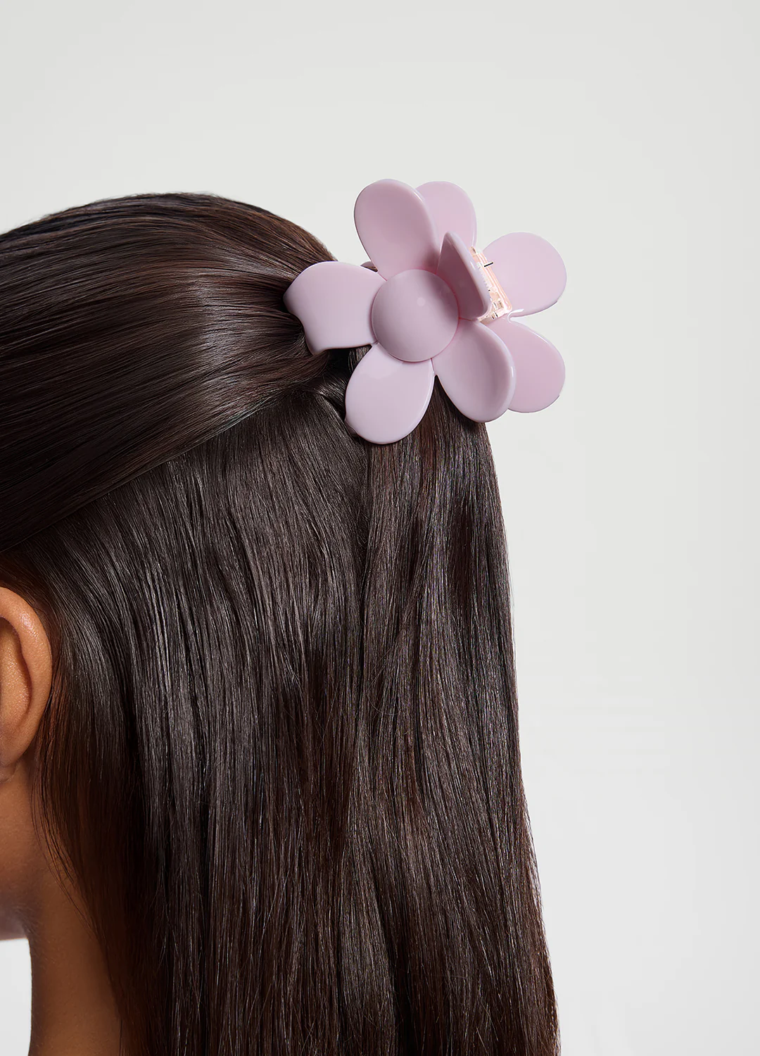 Flower-Shaped Hair Clip - Image 4