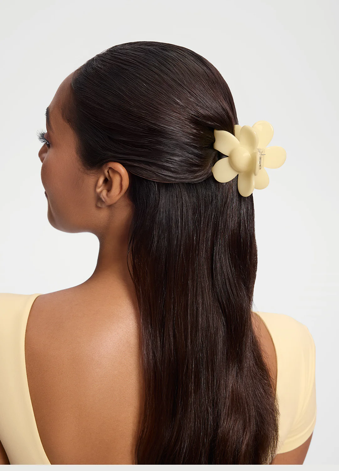 Flower-Shaped Hair Clip - Image 4