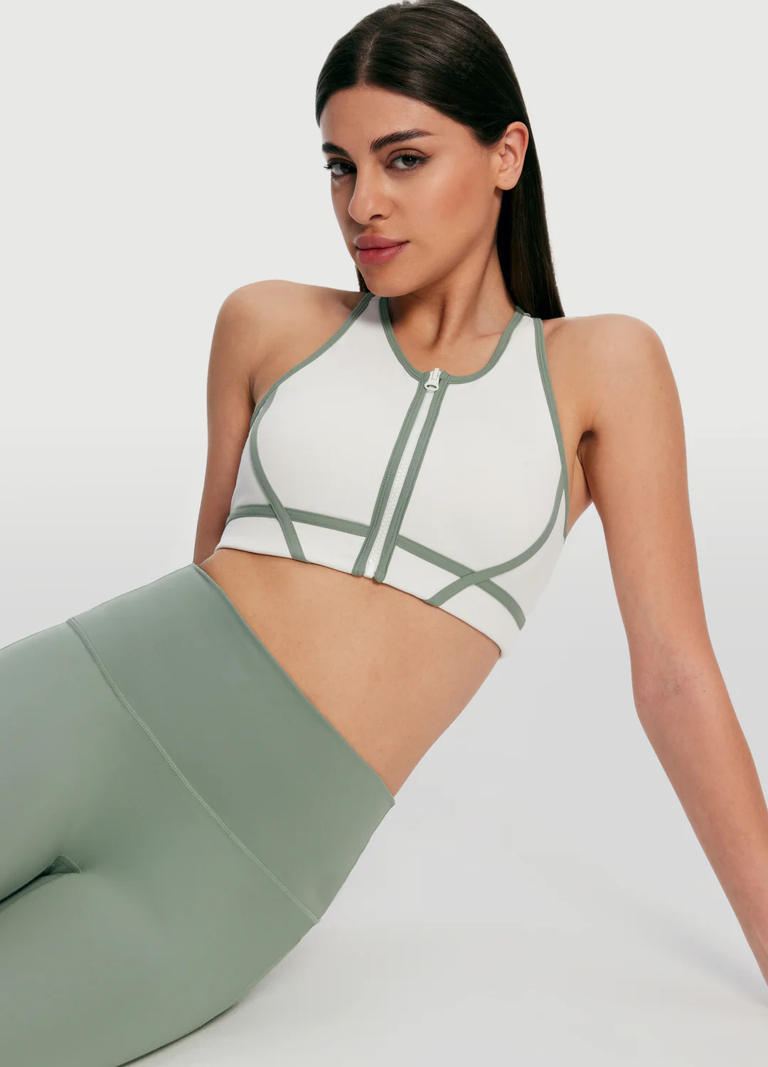 High-Waisted Foxy Flare Leggings - Image 5