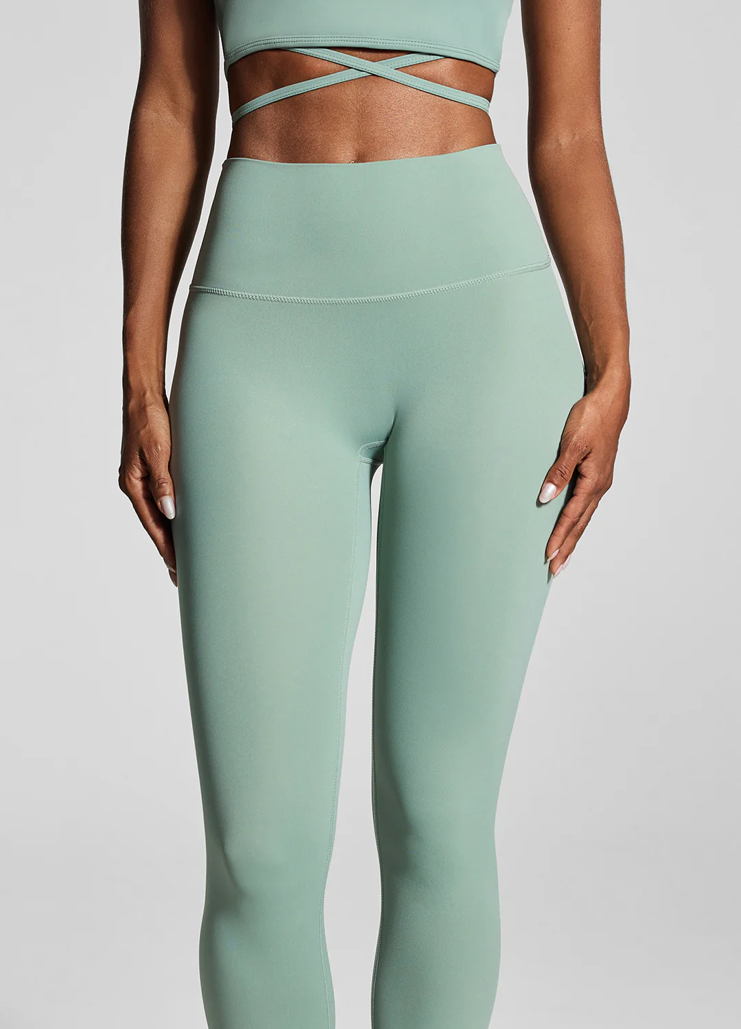 High-Waisted ⅞ Leggings - Image 4