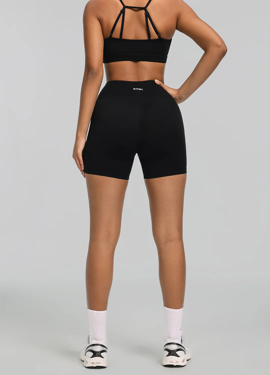 High-Waisted Impact Mesh Shorts - Image 3