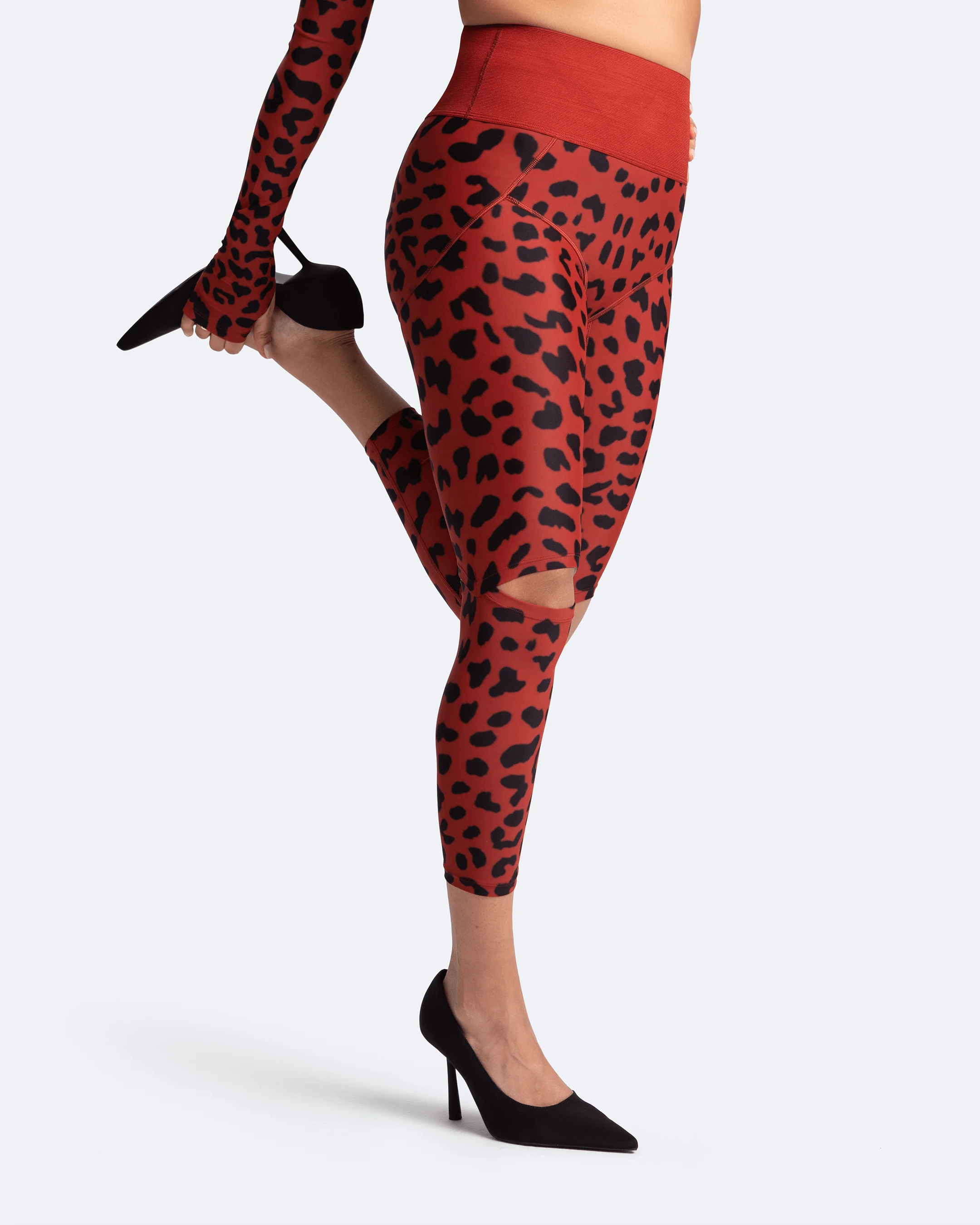 High-Rise Knee-Slit Leggings - Image 10