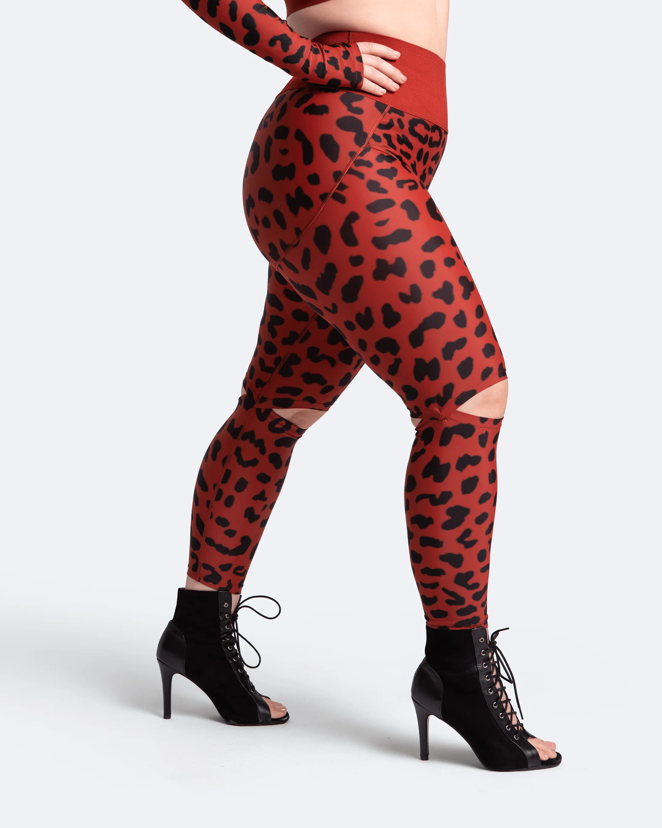 High-Rise Knee-Slit Leggings - Image 13