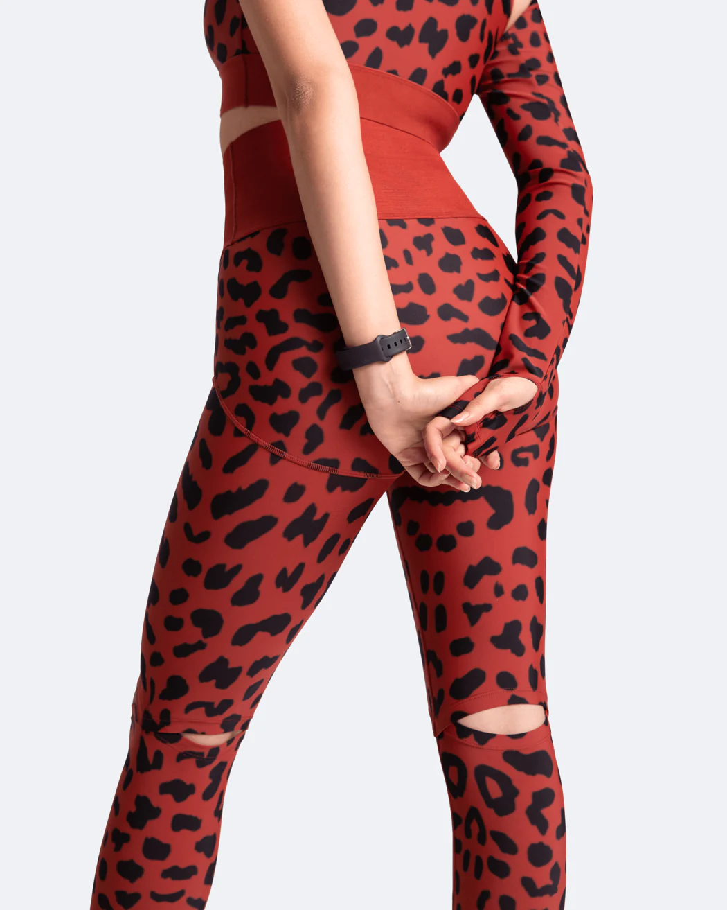 High-Rise Knee-Slit Leggings - Image 5