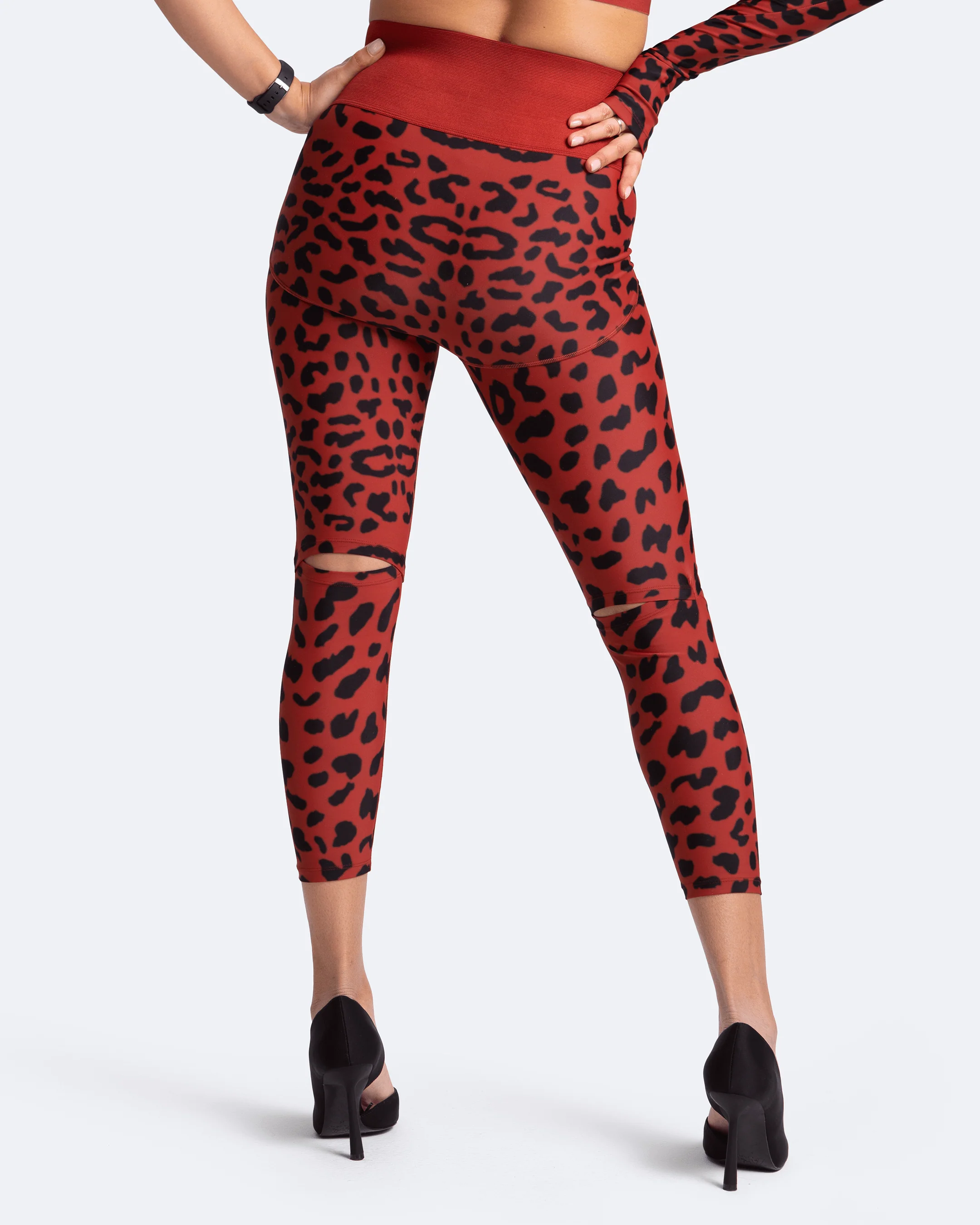 High-Rise Knee-Slit Leggings - Image 9