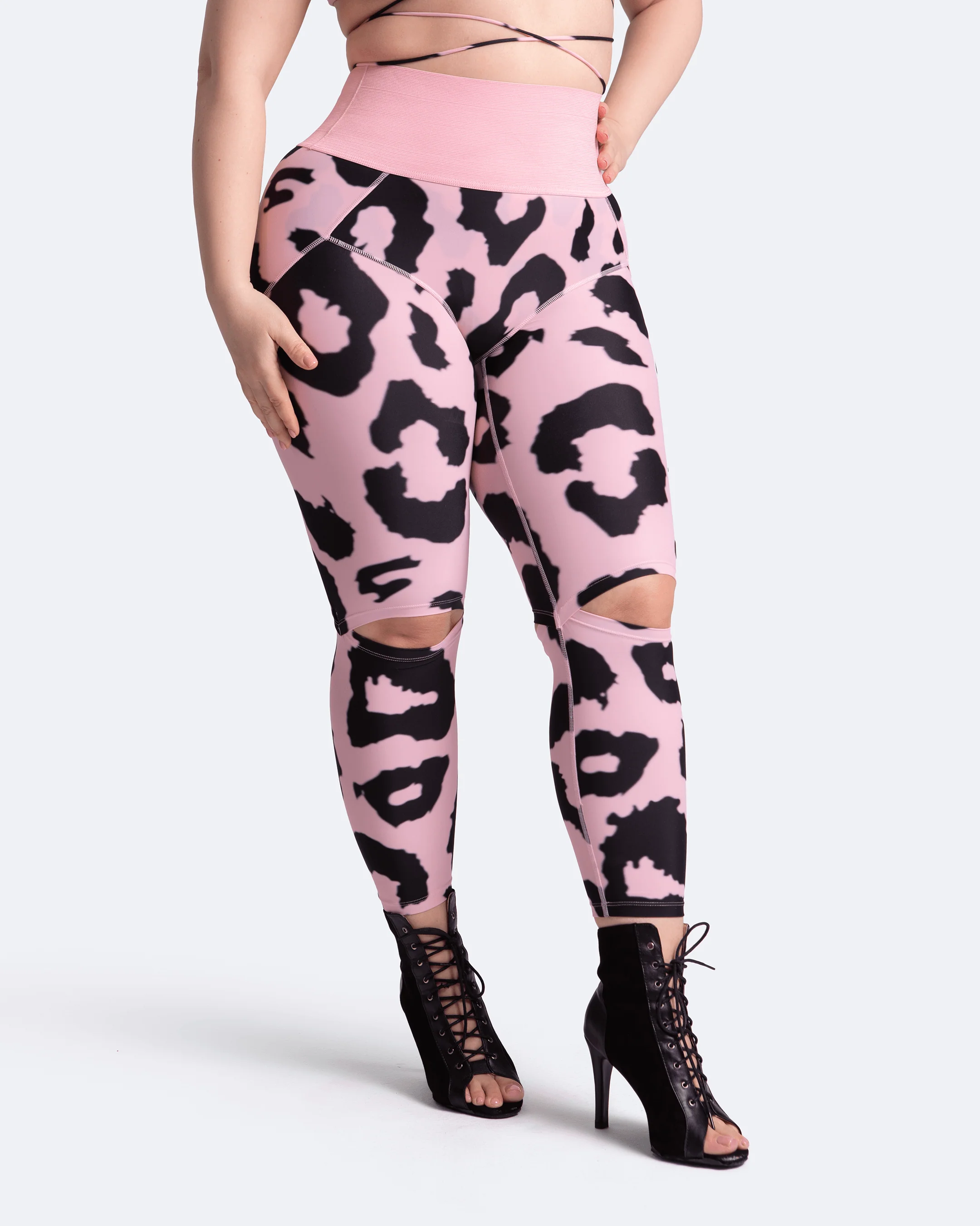 High-Rise Knee-Slit Leggings - Image 13