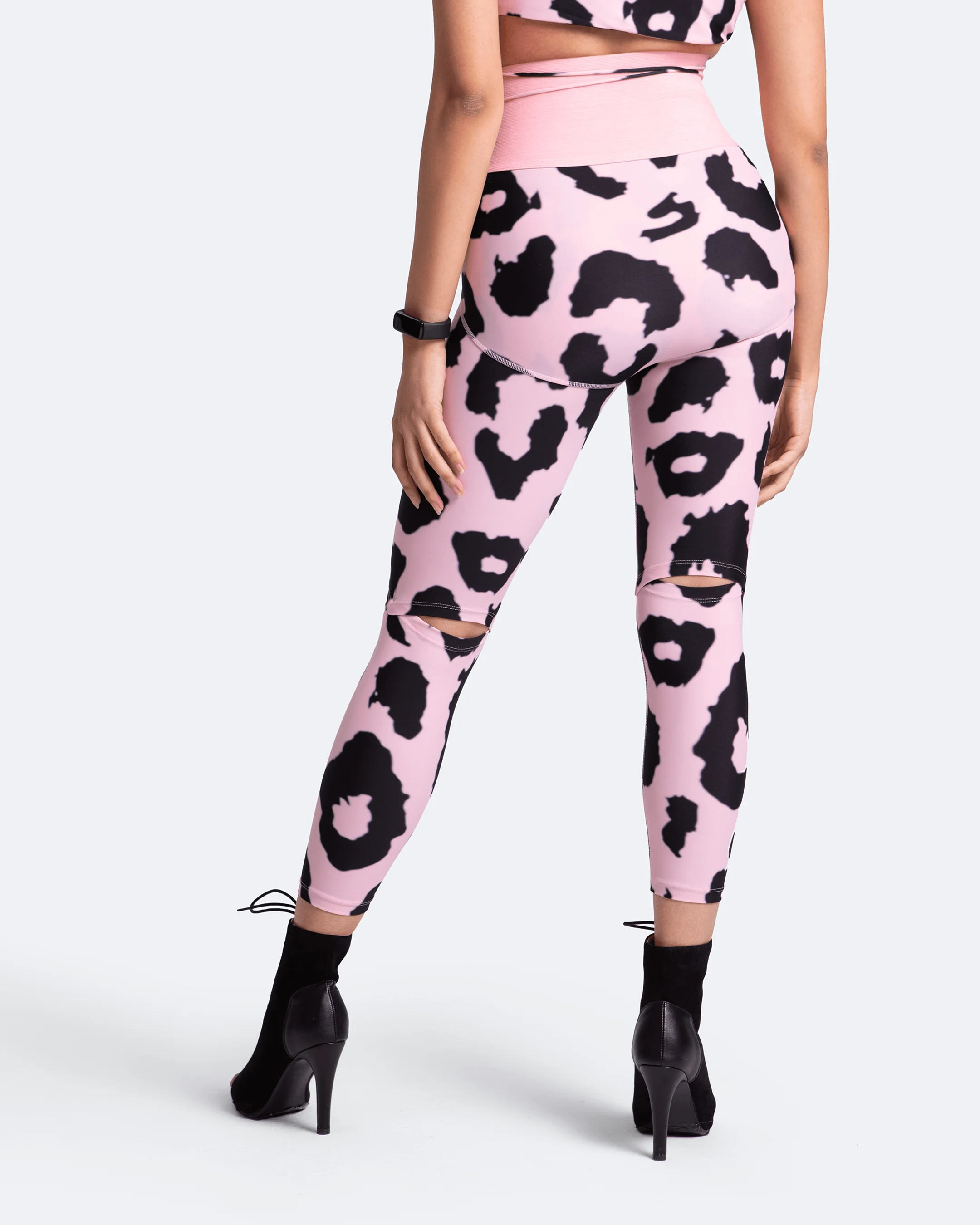 High-Rise Knee-Slit Leggings - Image 4