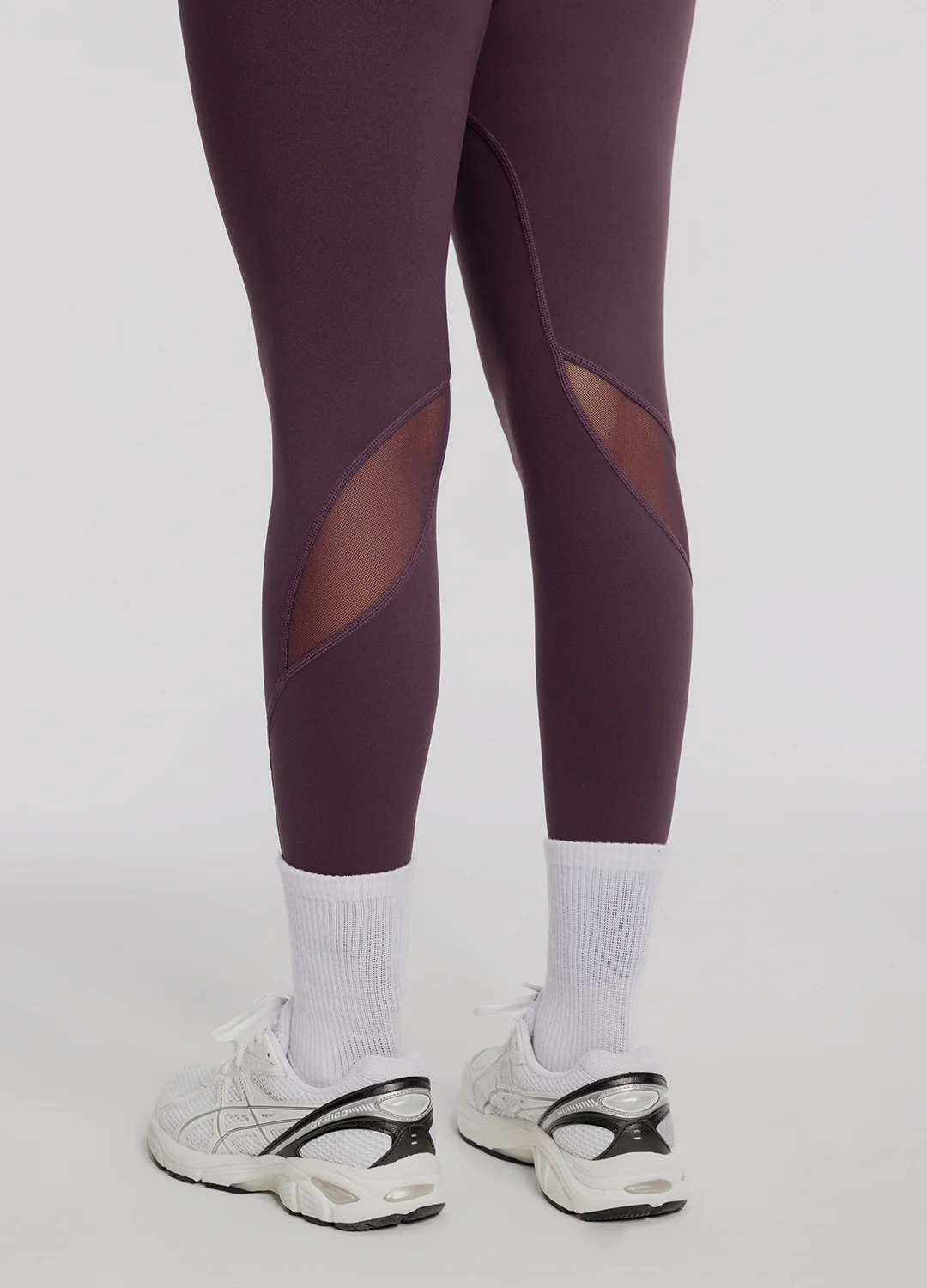 High-Waisted Stretch Performance Leggings - Image 4