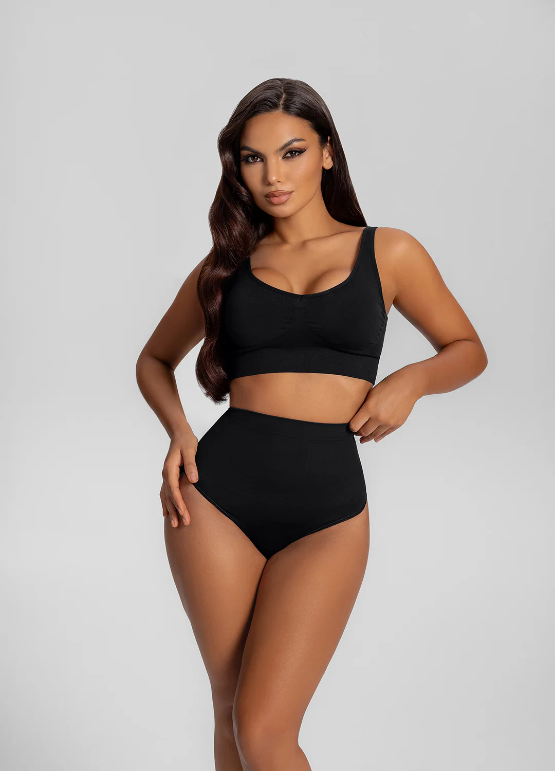 Seamless High-Waisted Tummy-Control Shaping Thong - Image 2