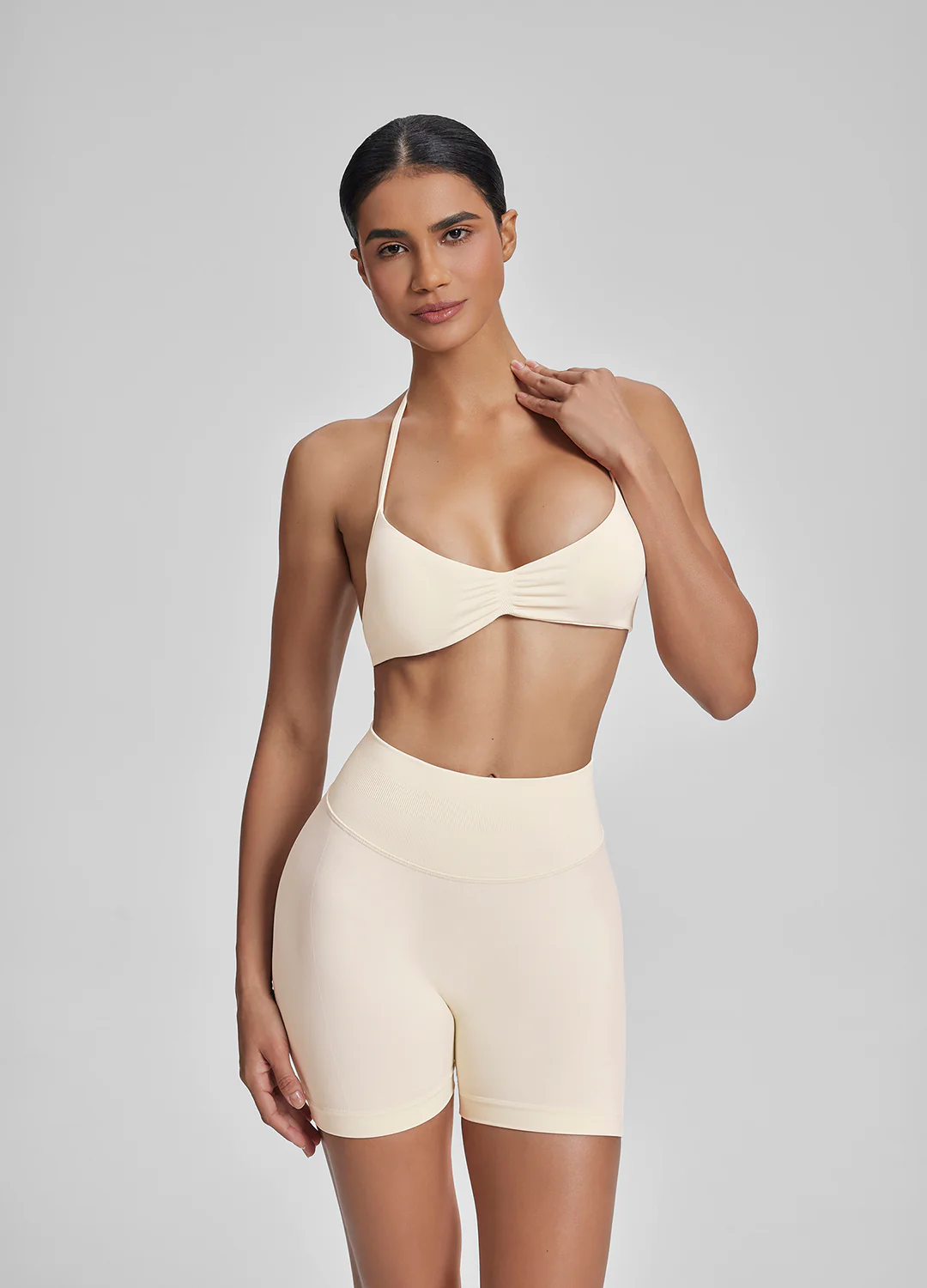 Ultrasculpt High Waisted Butt Lifting Tummy Control Shaping Training Shorts 4.5"