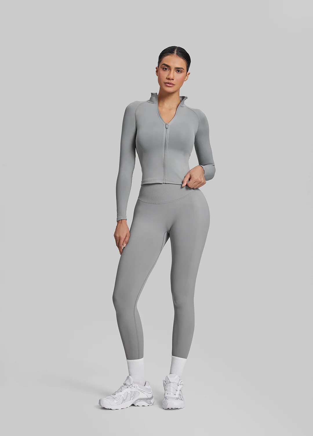 Ultrasculpt Longline Full Zipper Seamless Breathable Warm Jacket - Image 6