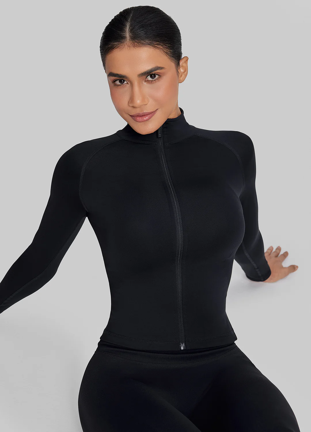 Ultrasculpt Longline Full Zipper Seamless Breathable Warm Jacket - Image 6