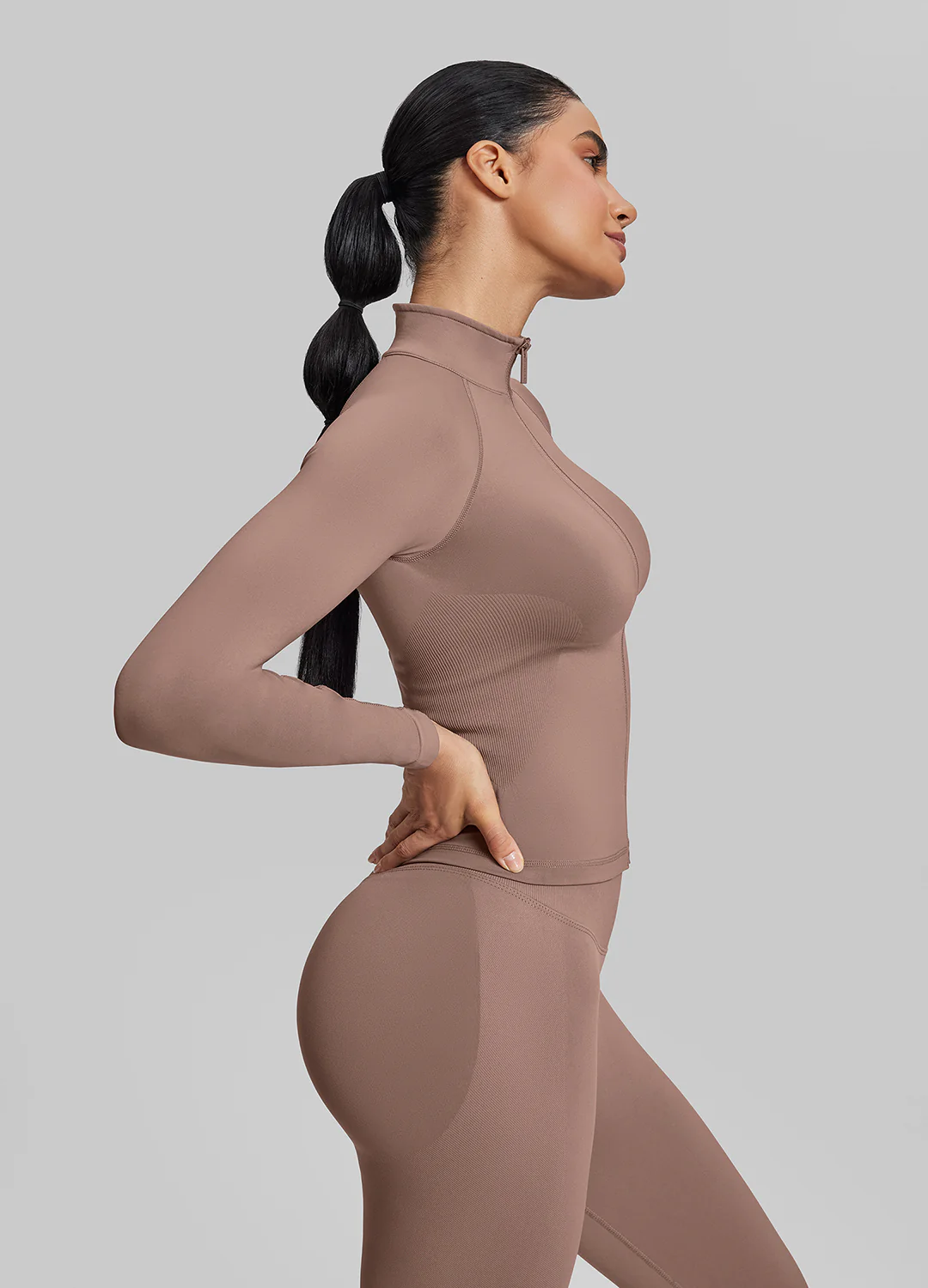 Ultrasculpt Longline Full Zipper Seamless Breathable Warm Jacket - Image 2