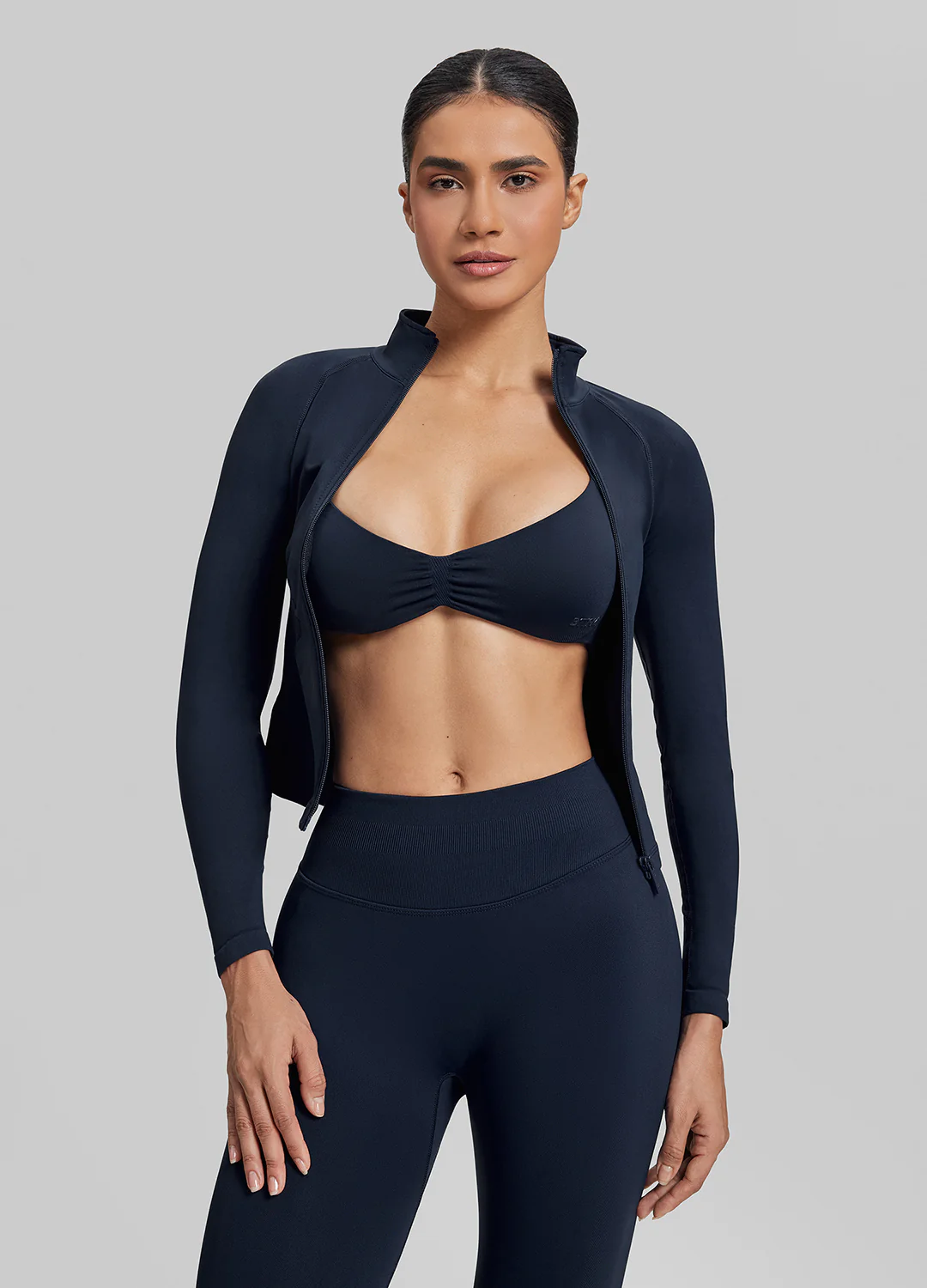 Ultrasculpt Longline Full Zipper Seamless Breathable Warm Jacket - Image 6