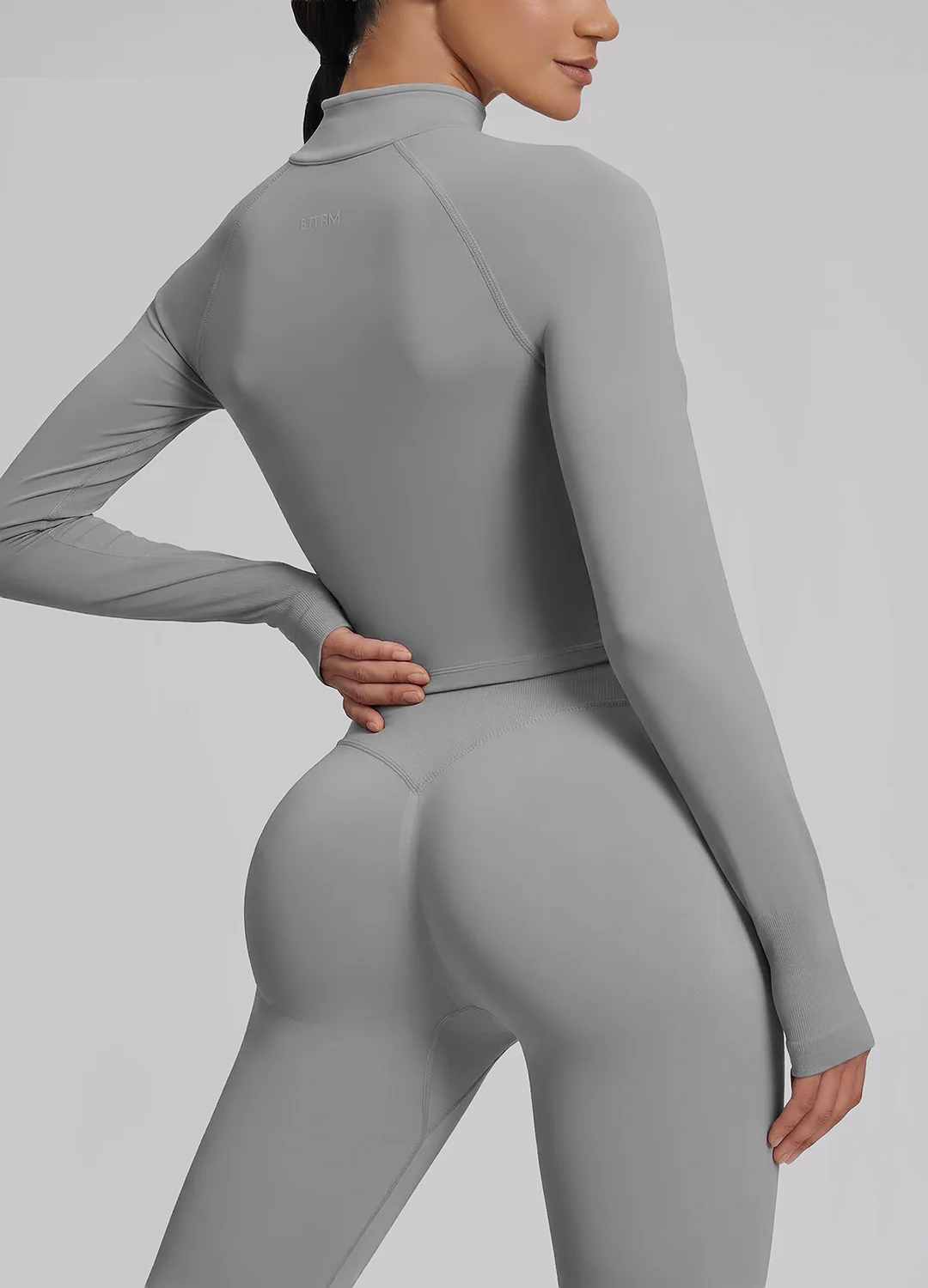 Ultrasculpt Longline Form-Fitting Seamless Thumb Hole Twill Knit Half-Zip Top - Image 2