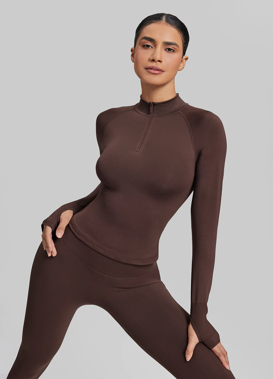Ultrasculpt Longline Form-Fitting Seamless Thumb Hole Twill Knit Half-Zip Top - Image 5