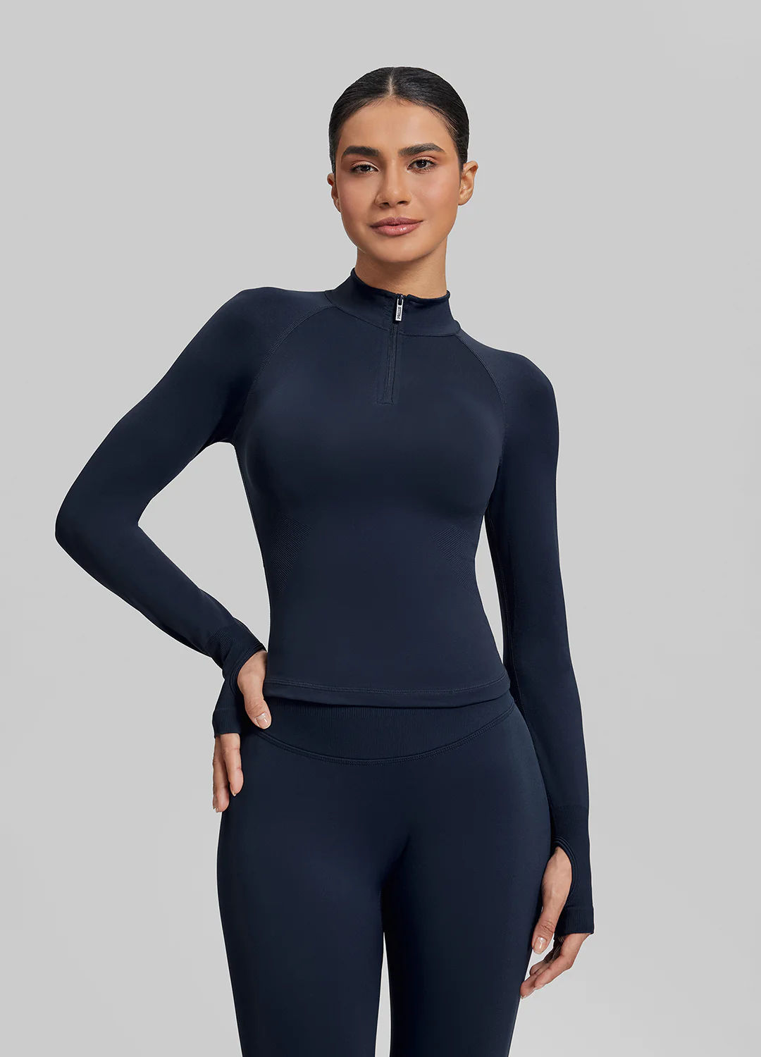 Ultrasculpt Longline Form-Fitting Seamless Thumb Hole Twill Knit Half-Zip Top - Image 6