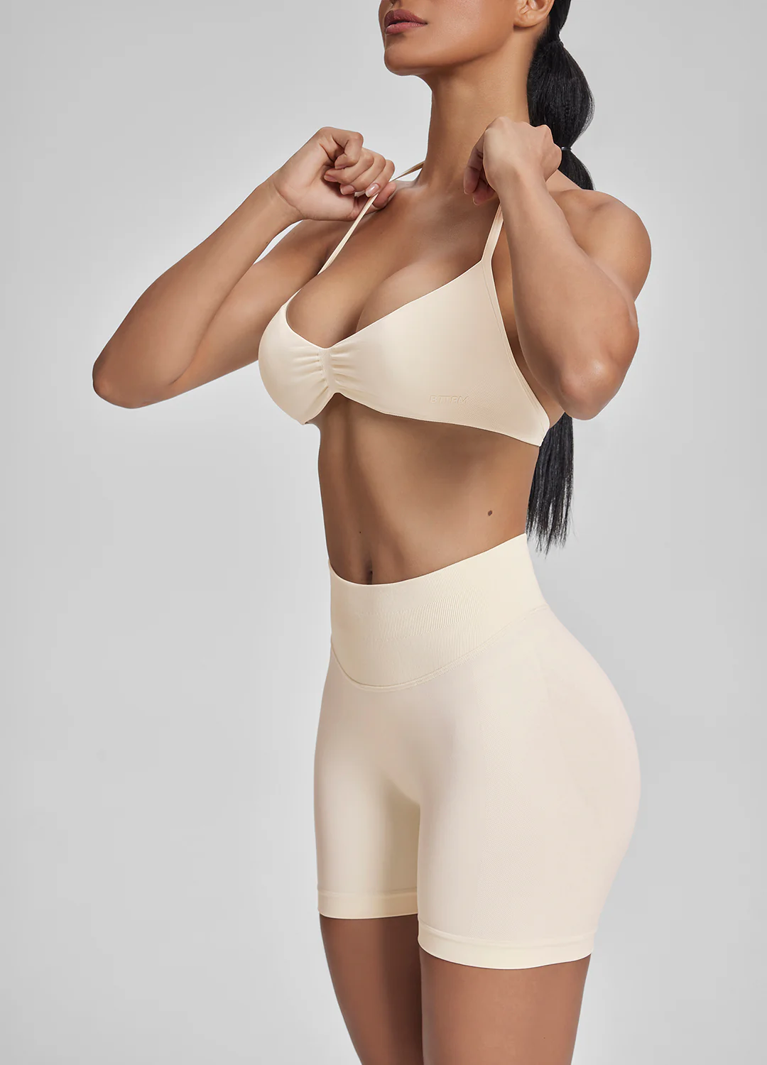 Ultrasculpt Halterneck Backless Strappy Functional Twill Knit Bra - Image 4