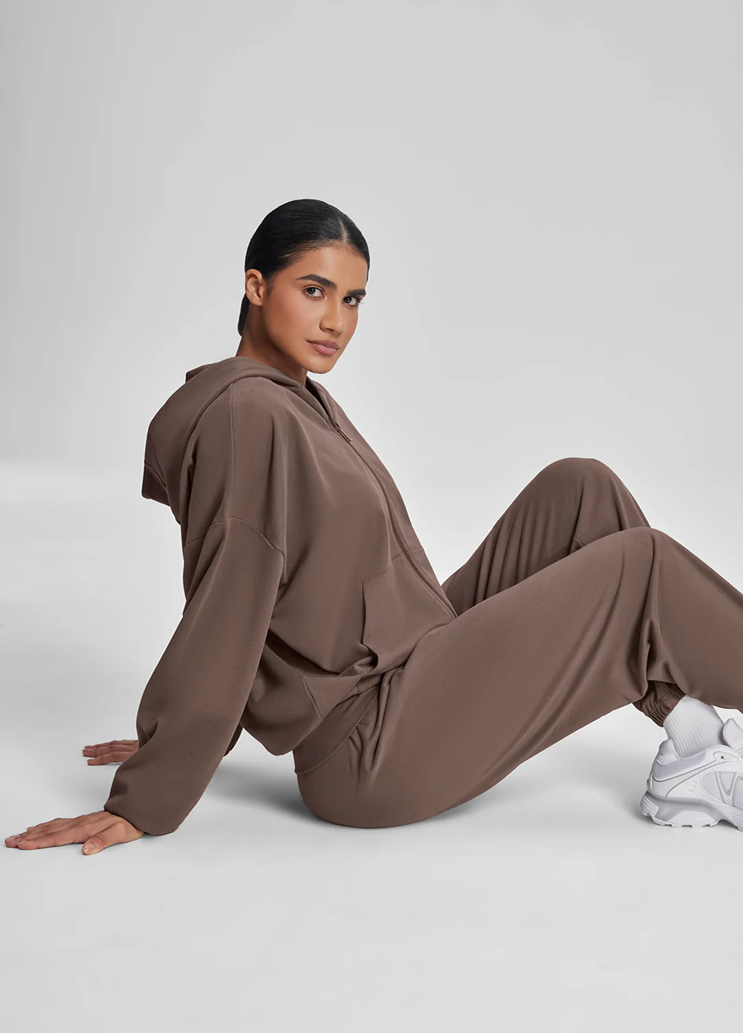 Slouchy Roomy Stretchy Waistband Cozy Joggers - Image 5