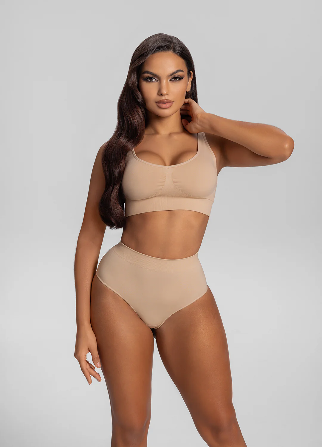 Seamless Mid-Rise Tummy-Control Butt-Lifting Sculpting Briefs