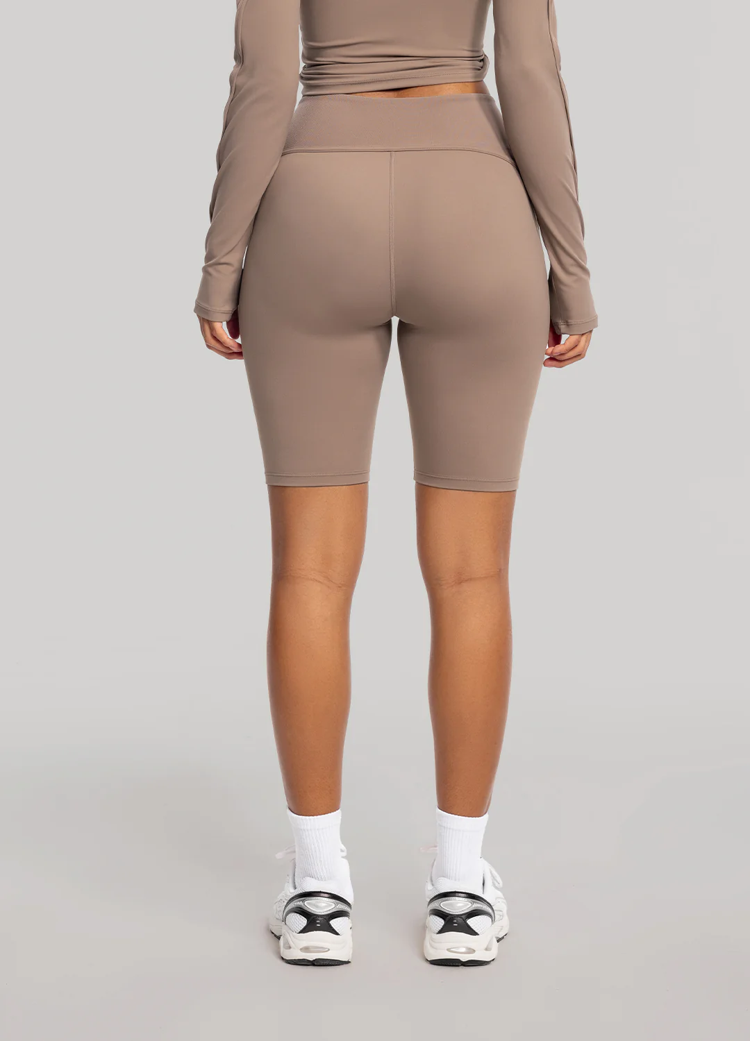 High-Waisted Performance Biker Shorts - Image 4