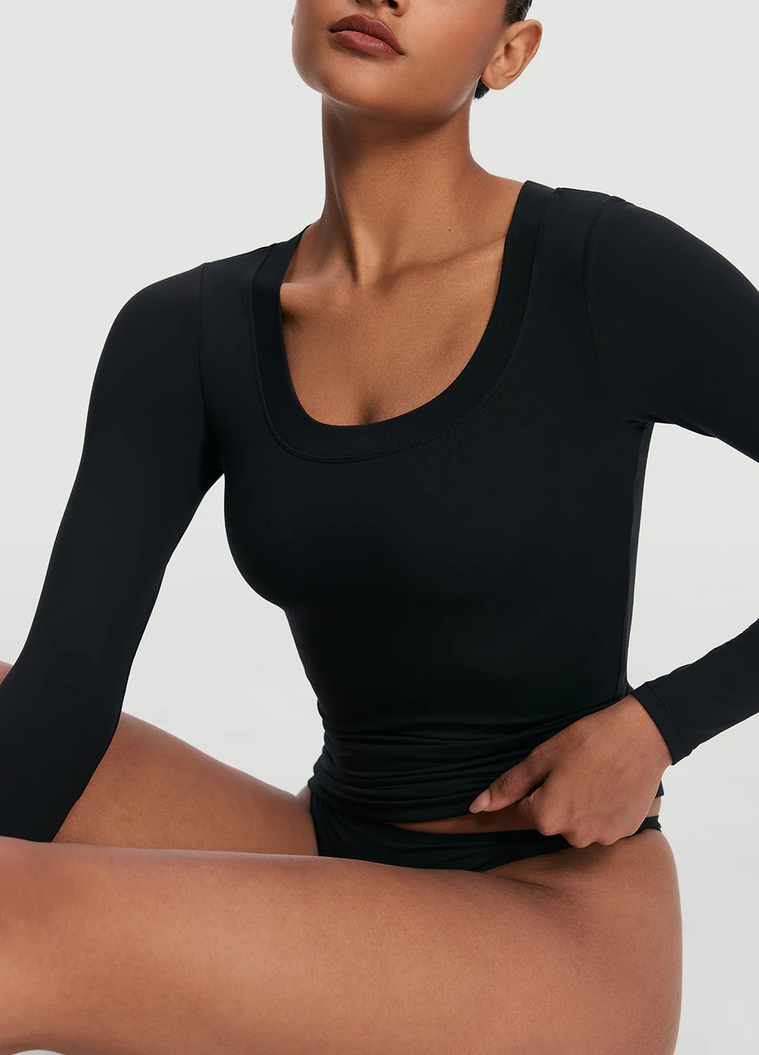Scoop Neck Long Sleeve Top - Image 4