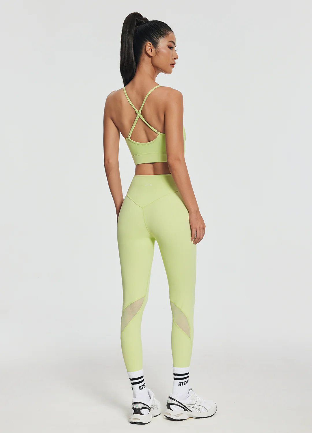 Seamless Crossback Bra - Image 3