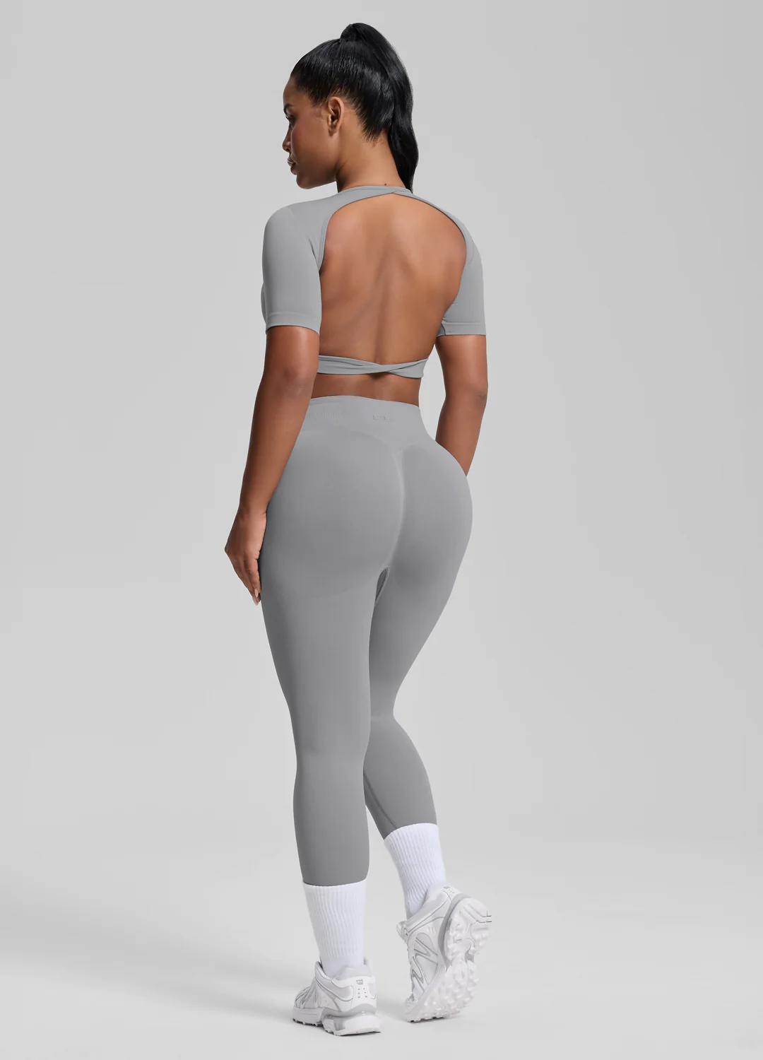 Ultrasculpt High Waisted Butt Lifting Tummy Control Shaping Training Leggings - Image 2