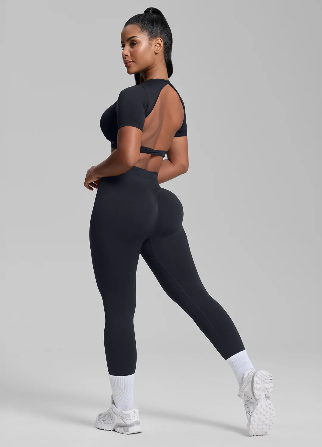Ultrasculpt High Waisted Butt Lifting Tummy Control Shaping Training Leggings - Image 2