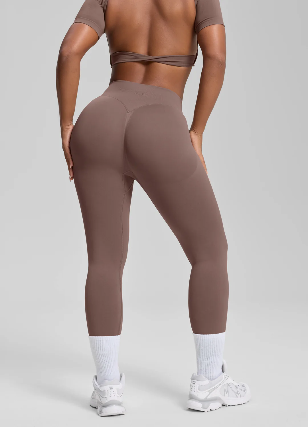 Ultrasculpt High Waisted Butt Lifting Tummy Control Shaping Training Leggings - Image 3