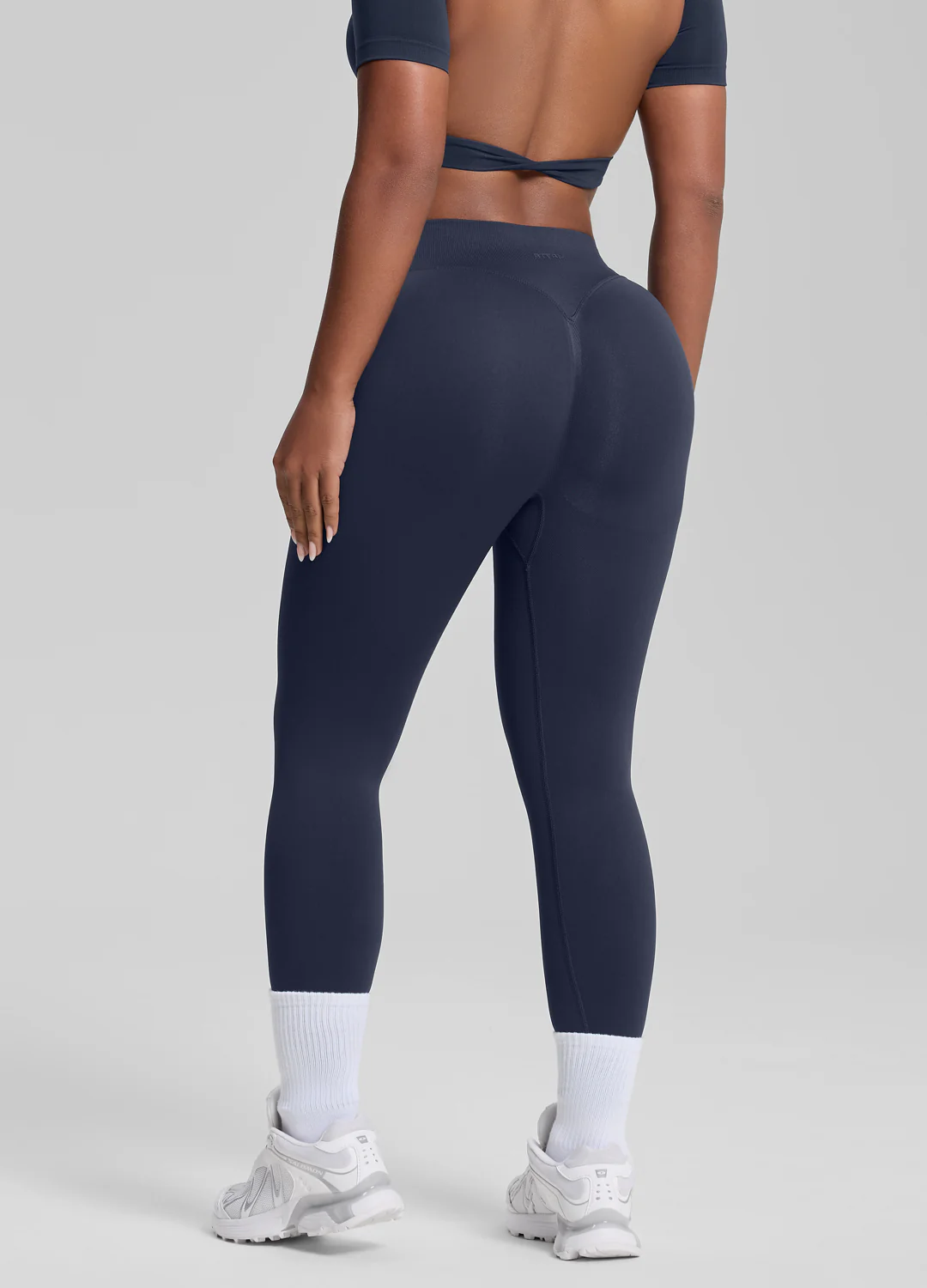 Ultrasculpt High Waisted Butt Lifting Tummy Control Shaping Training Leggings - Image 3