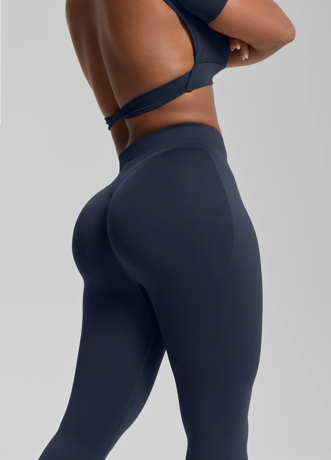 Ultrasculpt High Waisted Butt Lifting Tummy Control Shaping Training Leggings - Image 4