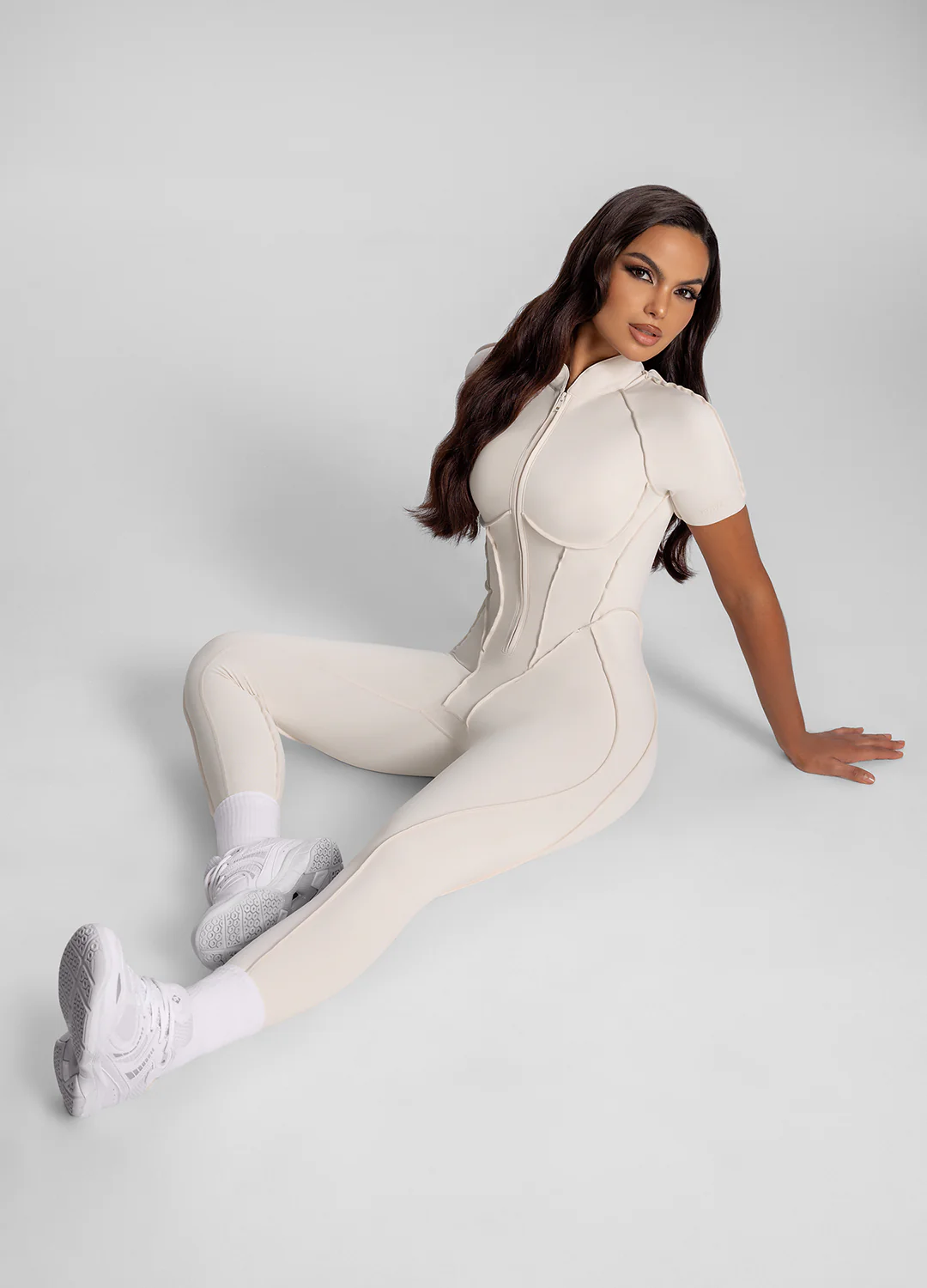 Short Sleeve Closed-Back Catsuit - Image 6