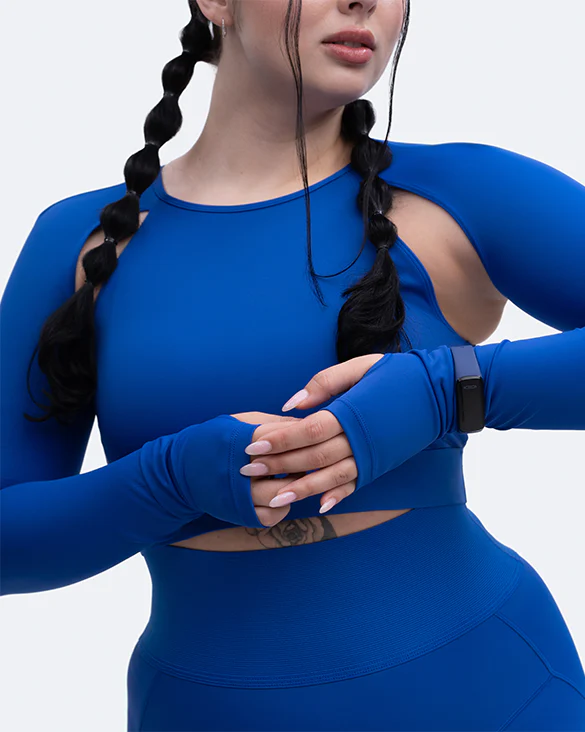 Shoulder Cut-Out Crop Top - Image 15