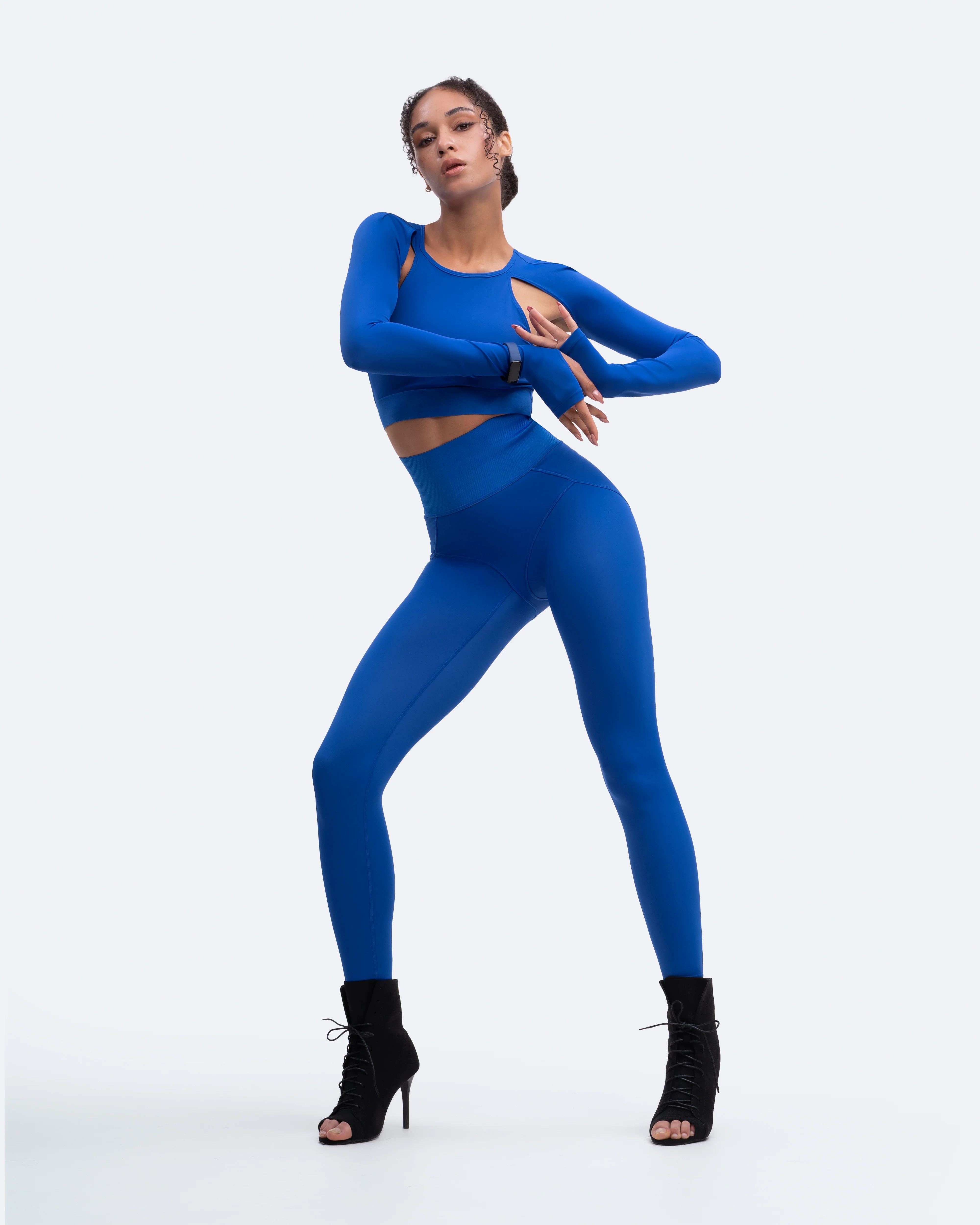 Shoulder Cut-Out Crop Top - Image 5