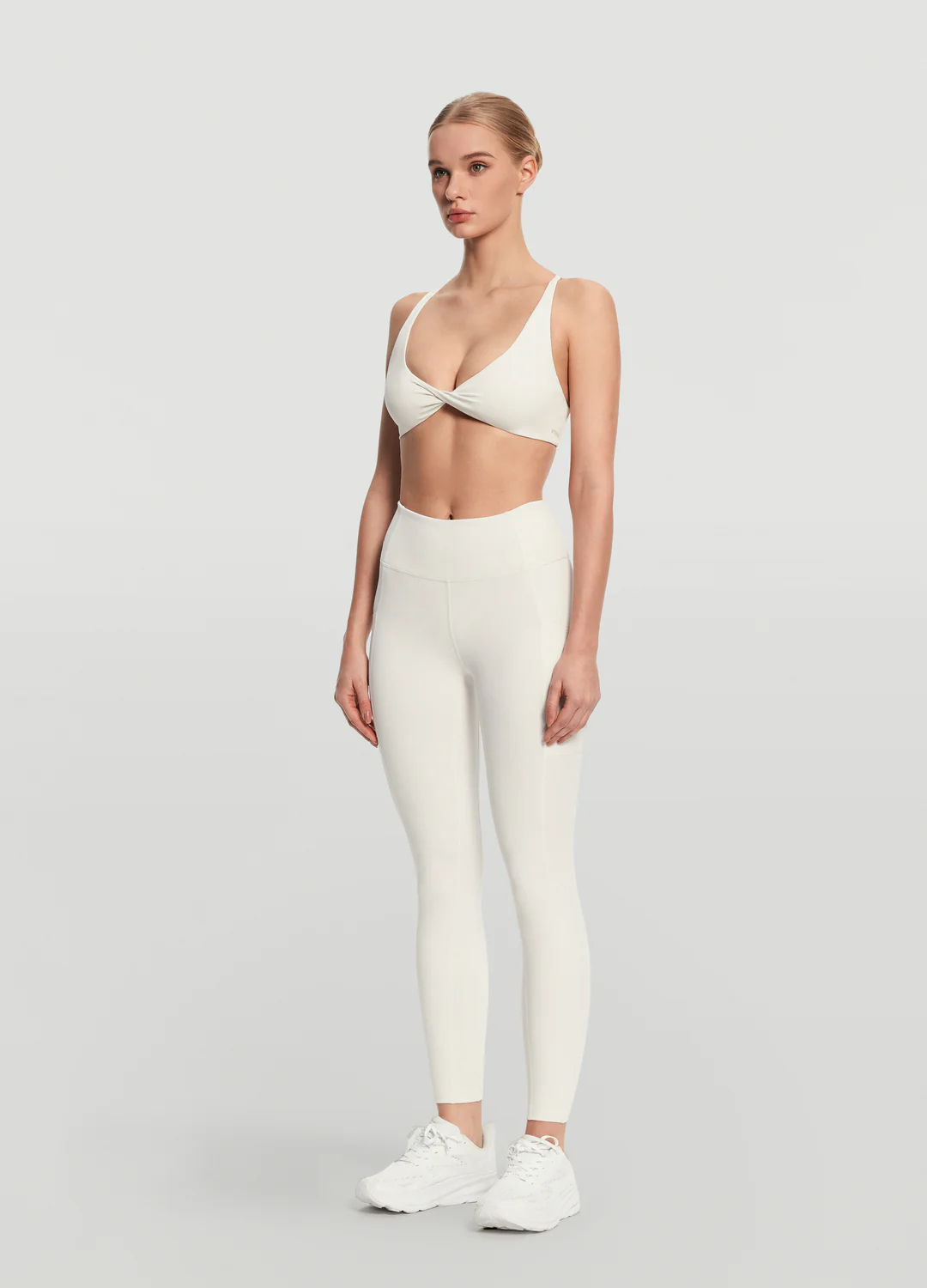High-Waisted Side Pocket Leggings - Image 4